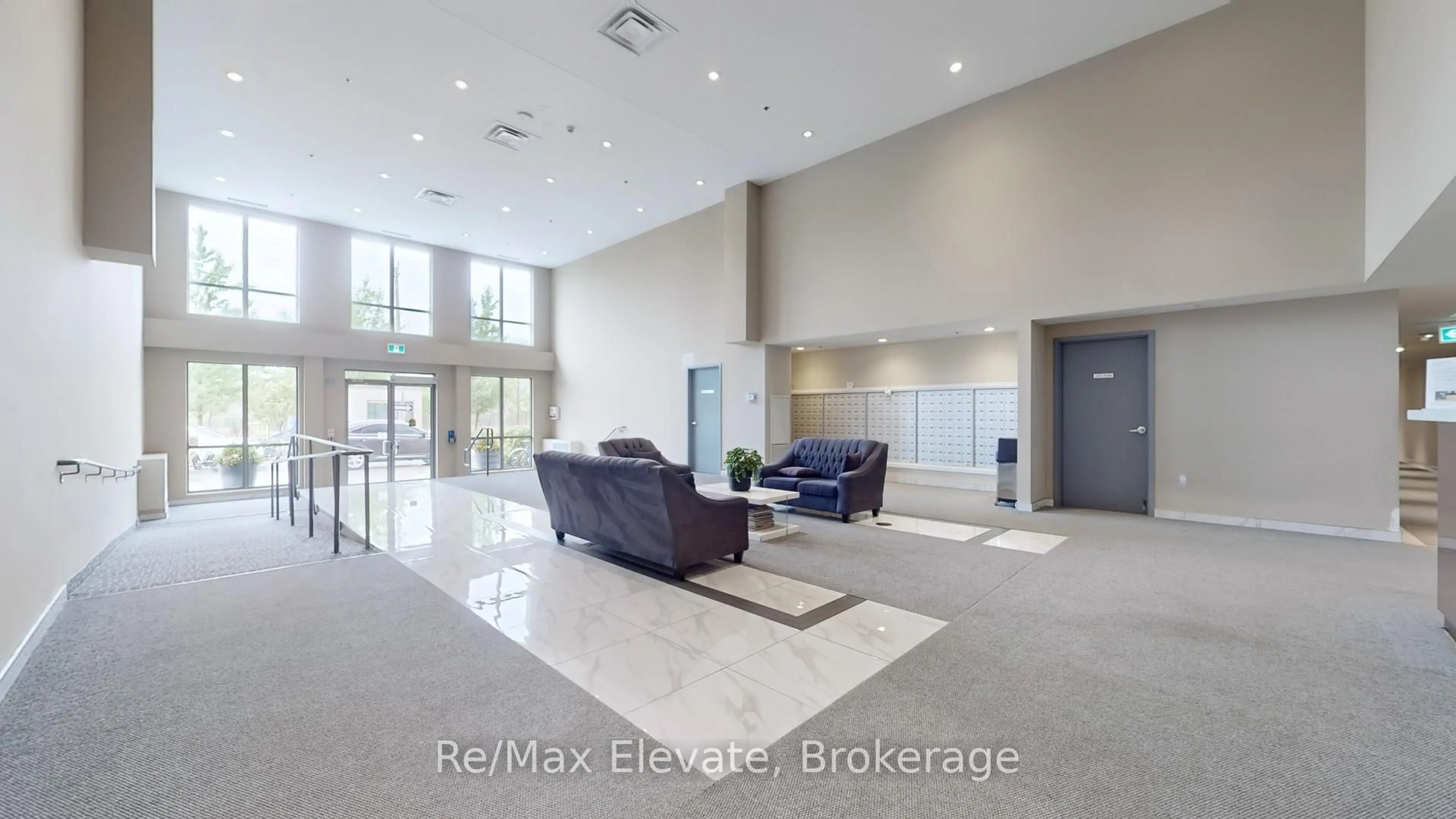 Indoor foyer for 22 East Haven Dr #310, Toronto Ontario M1N 1M2