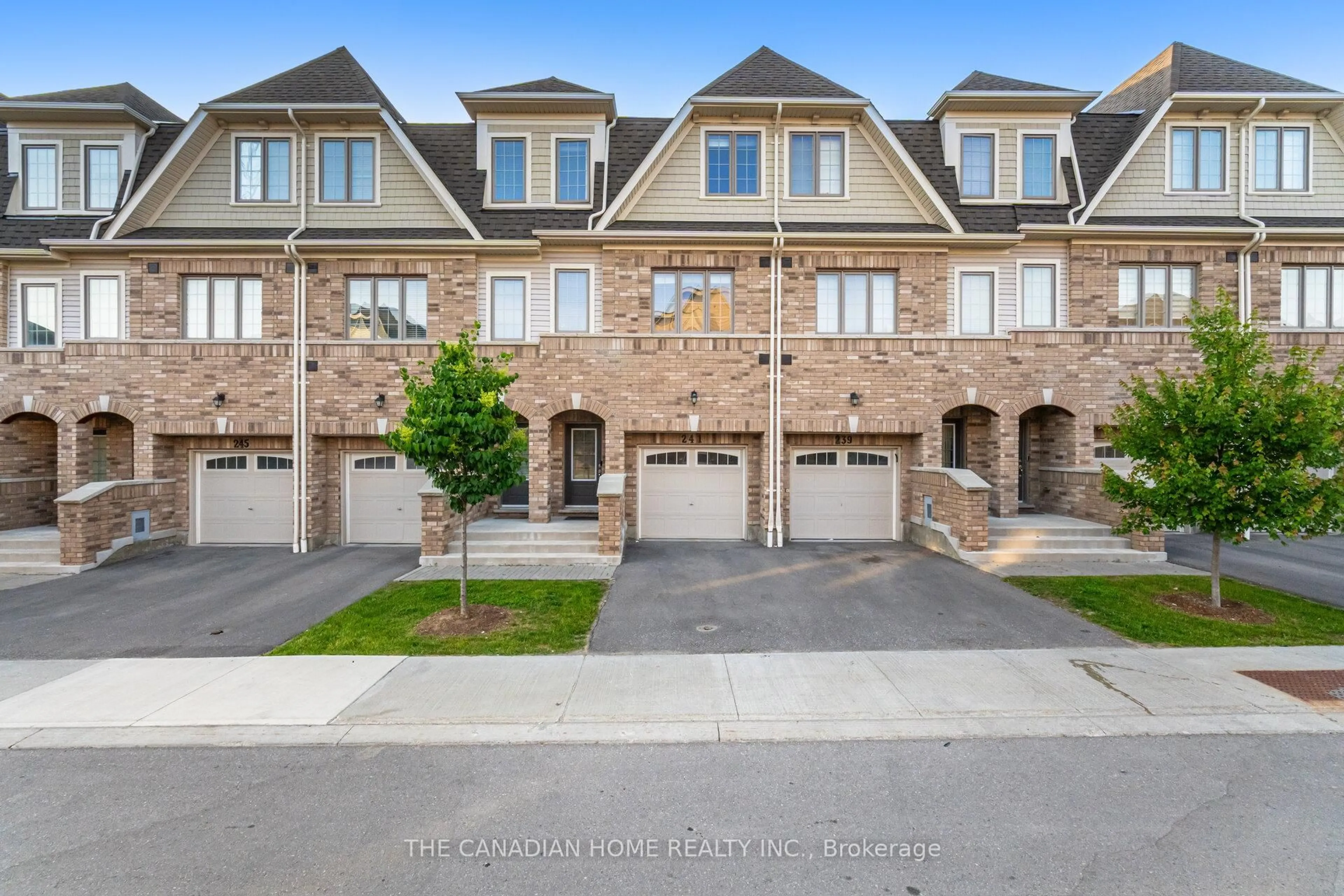 A pic from outside/outdoor area/front of a property/back of a property/a pic from drone, street for 241 DANZATORE Path, Oshawa Ontario L1L 0P9