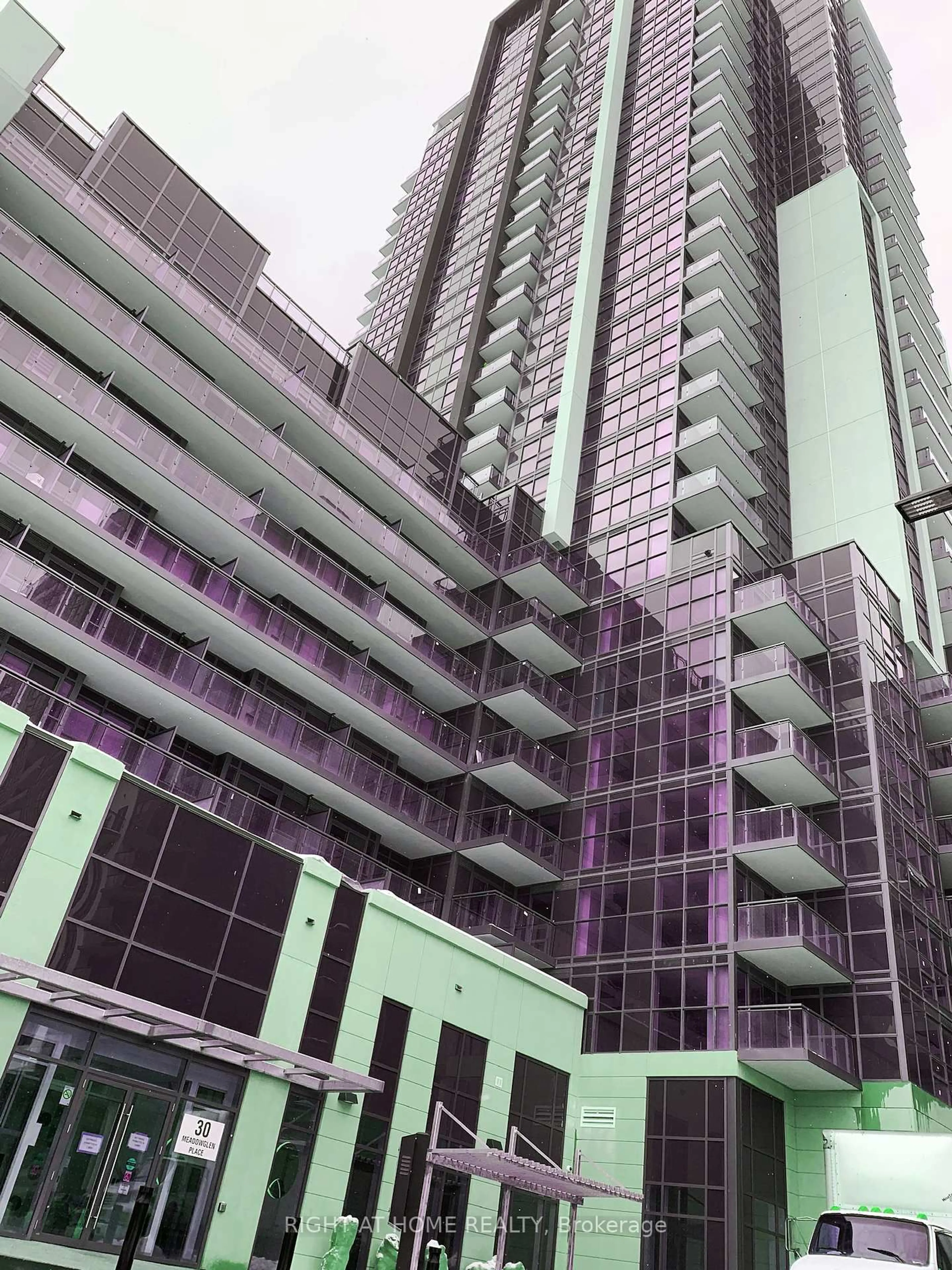 Indoor foyer for 30 Meadowglen Pl #501, Toronto Ontario M1G 0A6