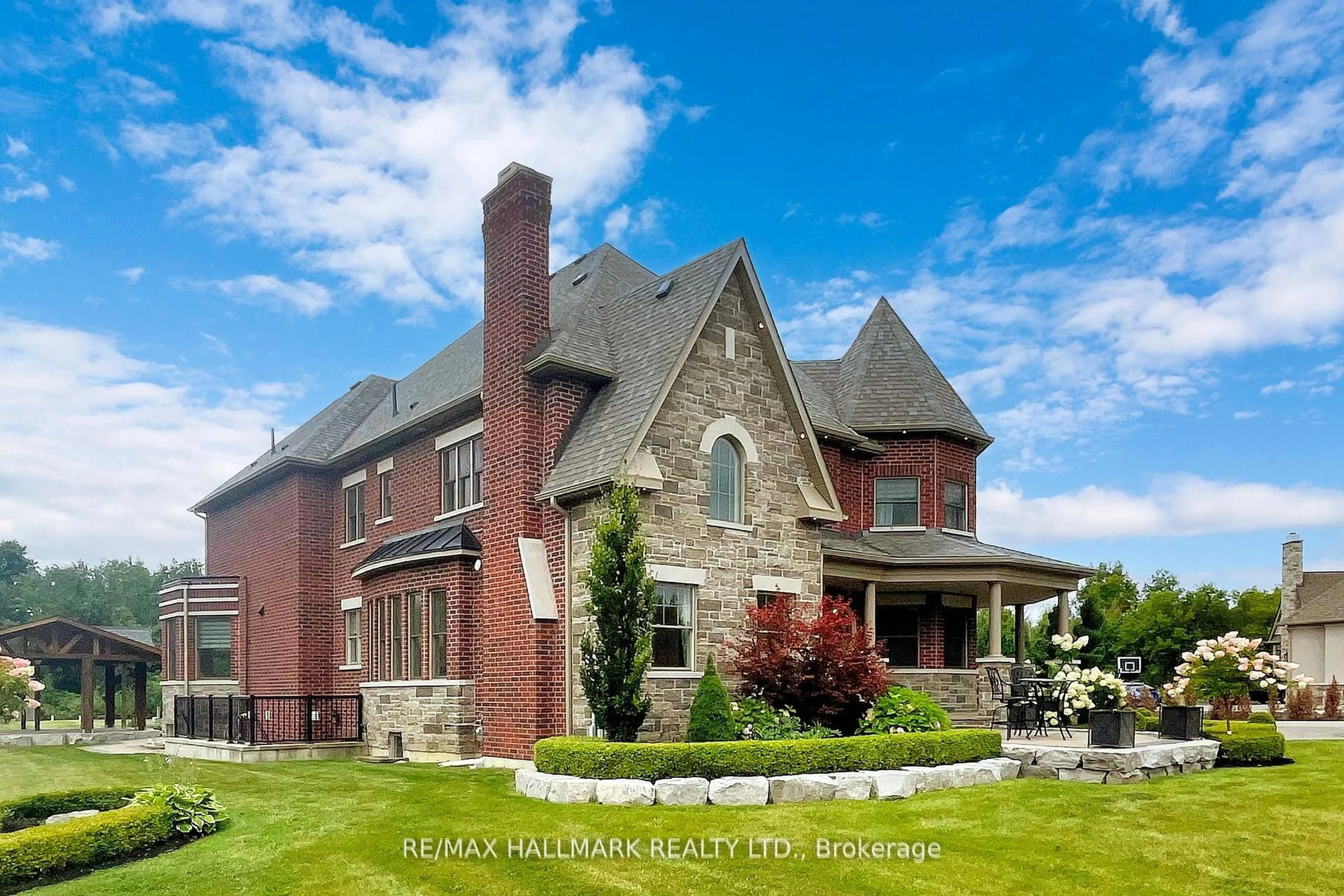 Home with brick exterior material, building for 229 5th Concession Rd, Ajax Ontario L1V 2P8