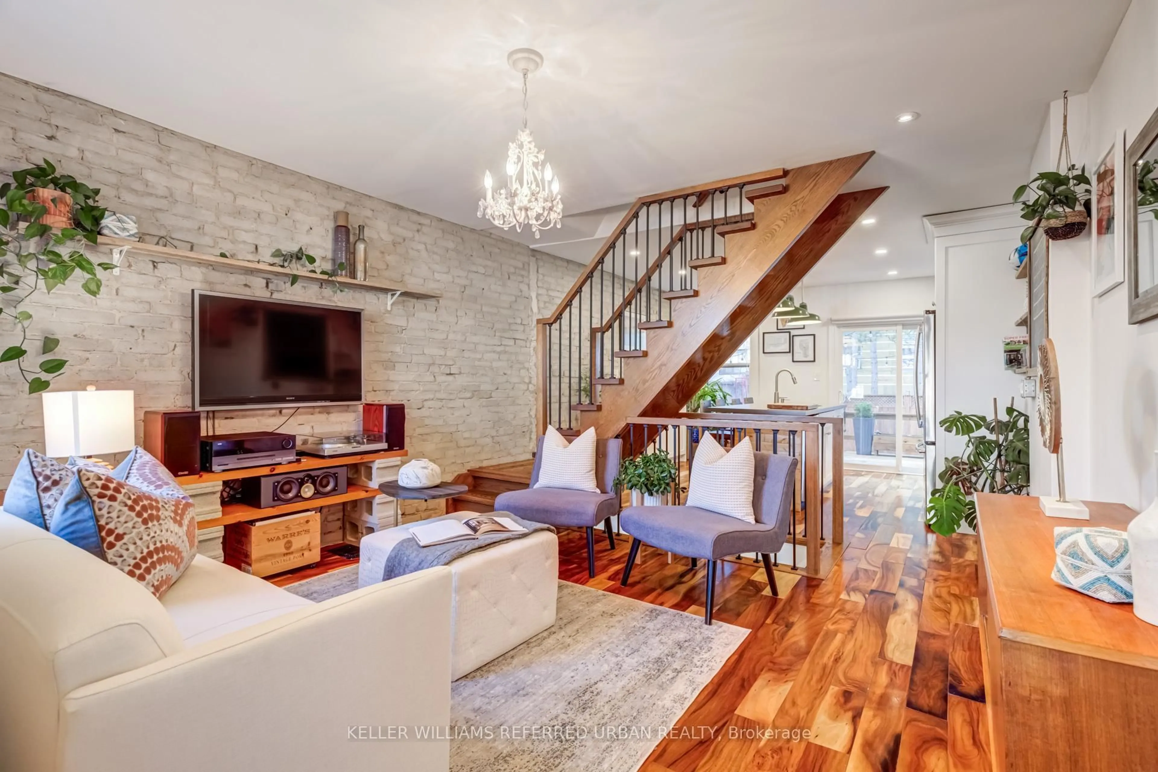 Living room with furniture, unknown for 6 Hannaford St, Toronto Ontario M4E 3G7