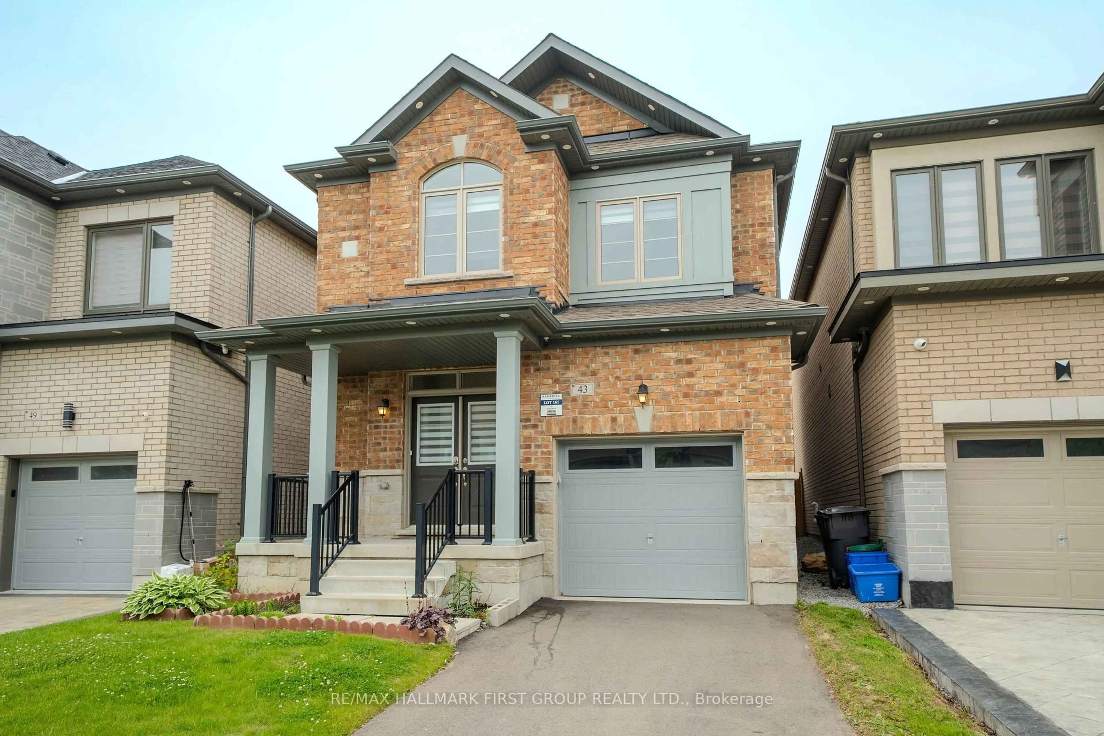 Home with brick exterior material, street for 43 Hahn St, Whitby Ontario L1P 0G9