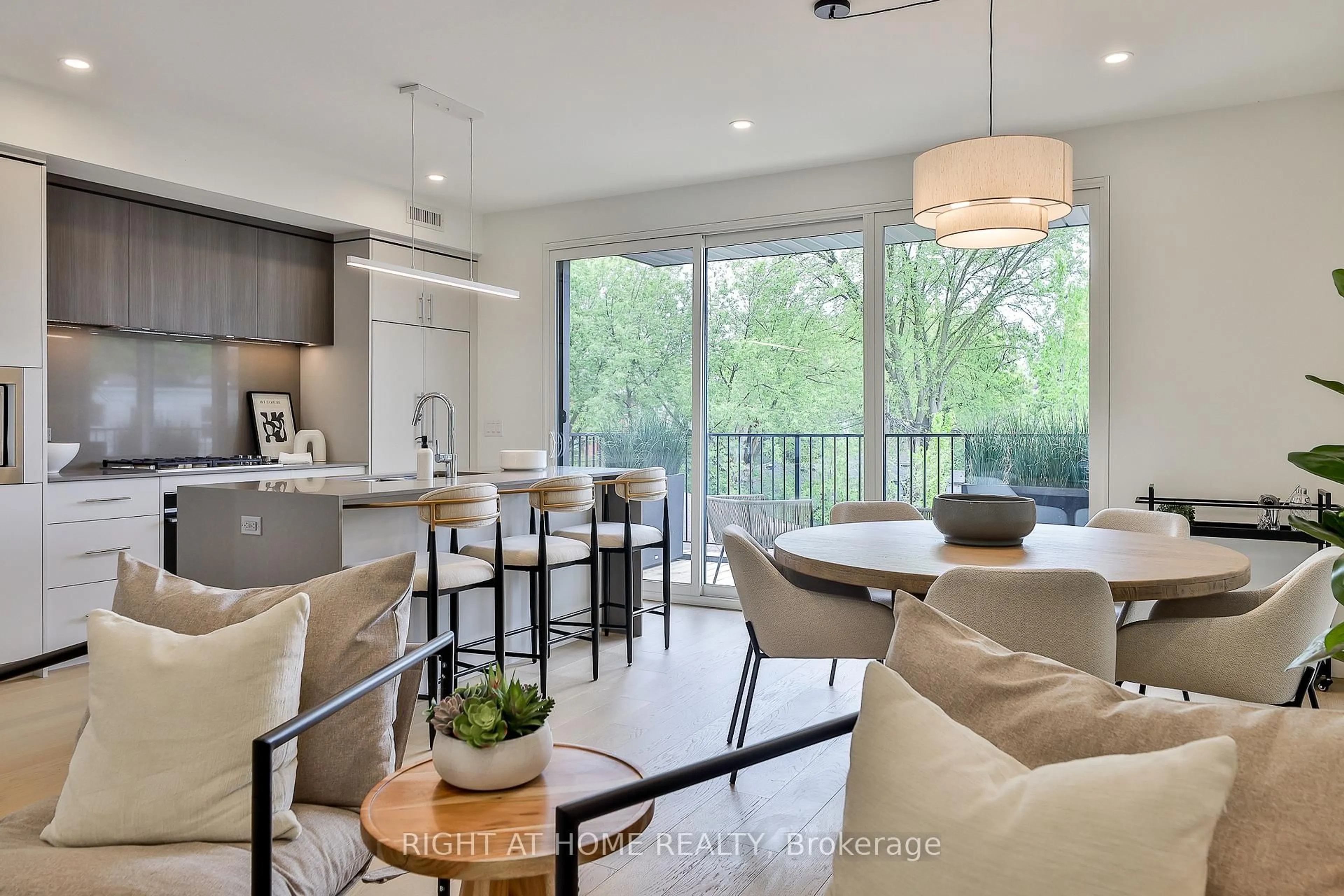 Open concept kitchen, unknown for 2343 Gerrard St #Centre, Toronto Ontario M4E 2E6