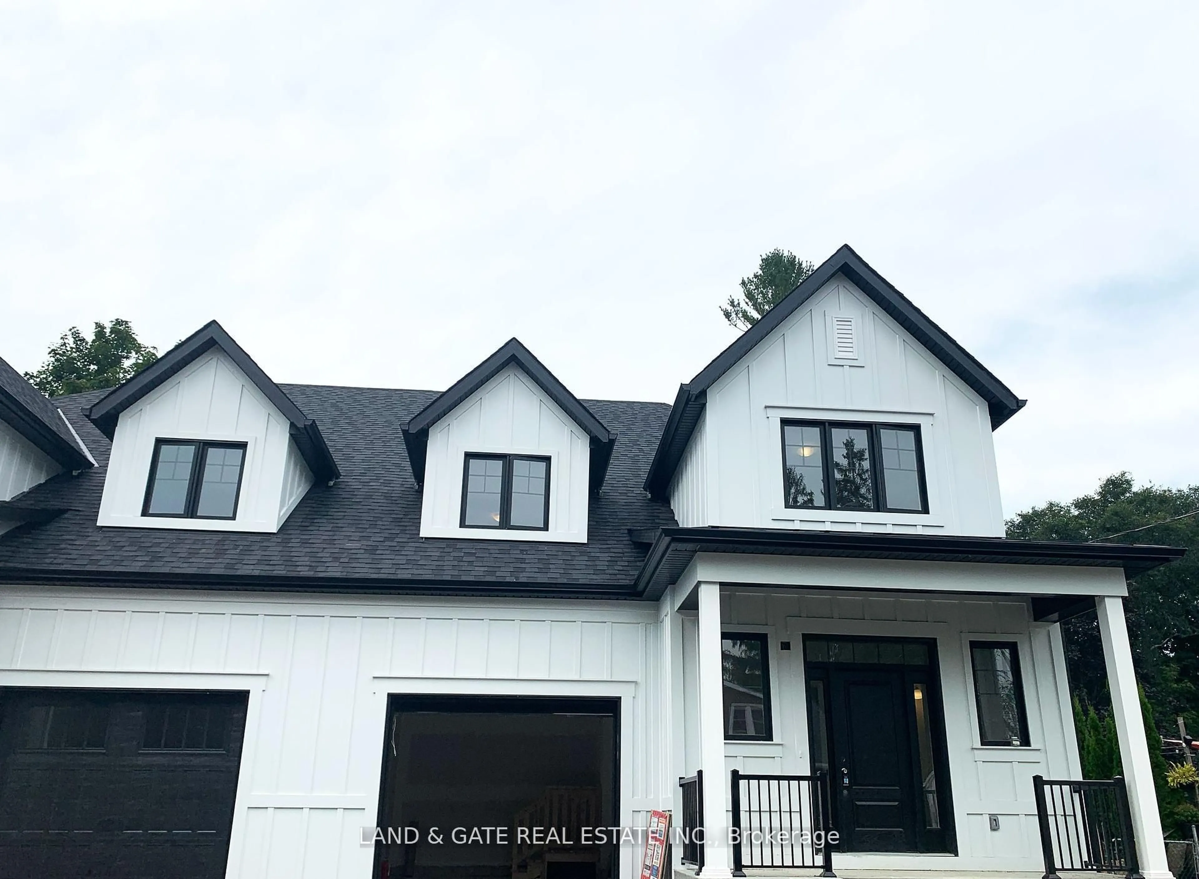 Home with vinyl exterior material, street for 132B Elgin St, Clarington Ontario L1C 3E7