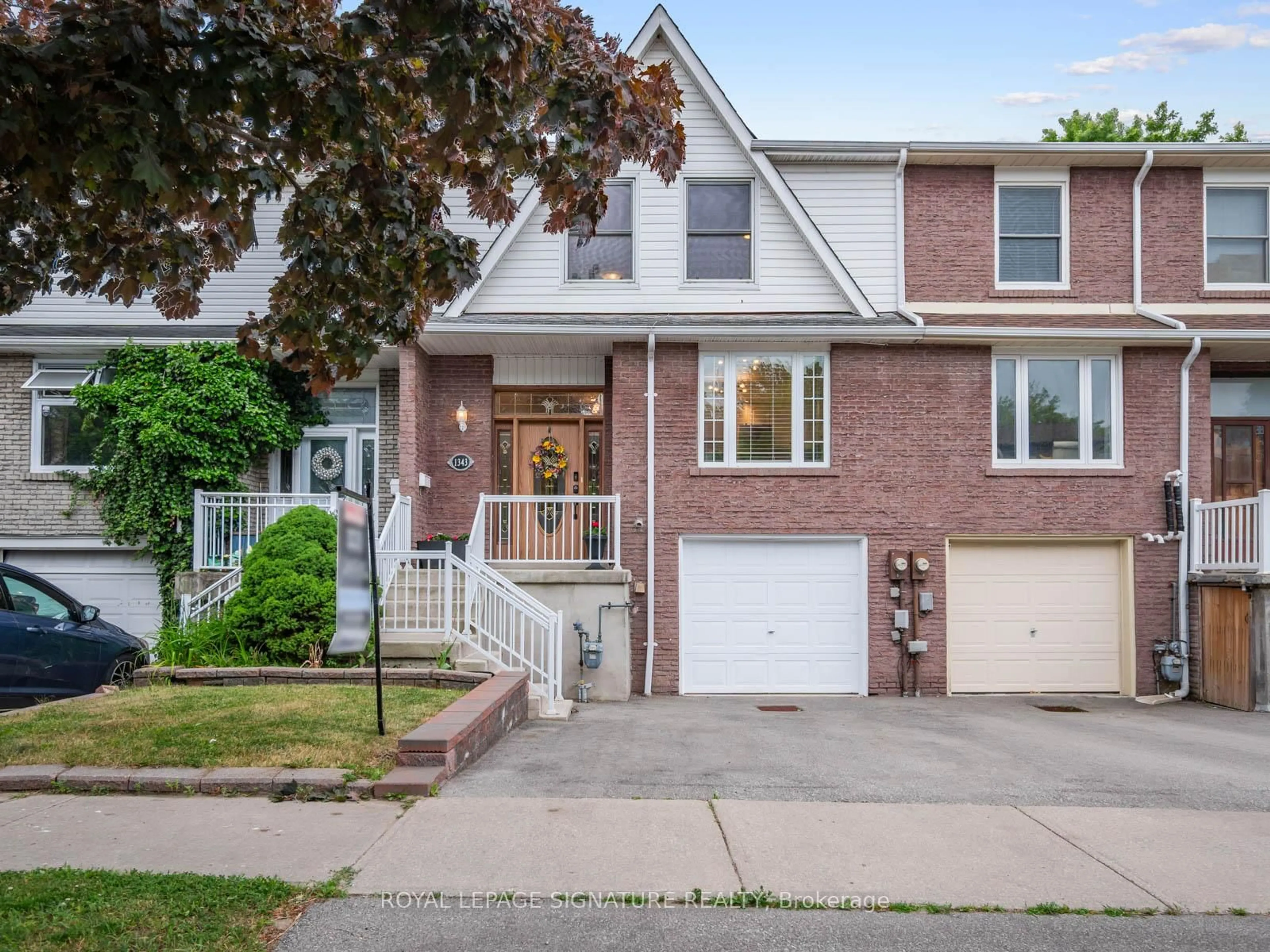 Home with brick exterior material, street for 1343 Brands Crt, Pickering Ontario L1V 2T2