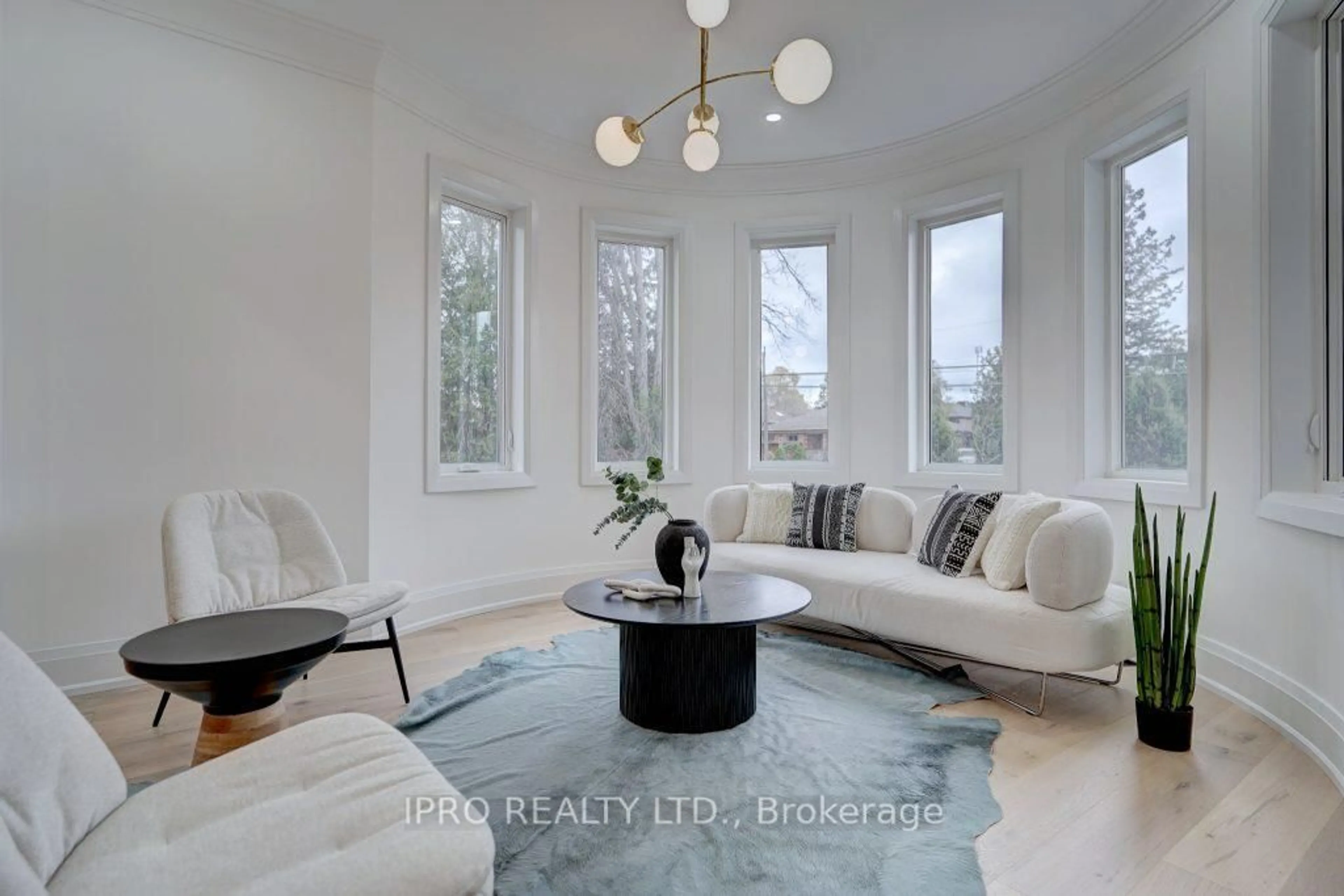 Living room with furniture, unknown for 12 Euclid Ave, Toronto Ontario M6J 2J6
