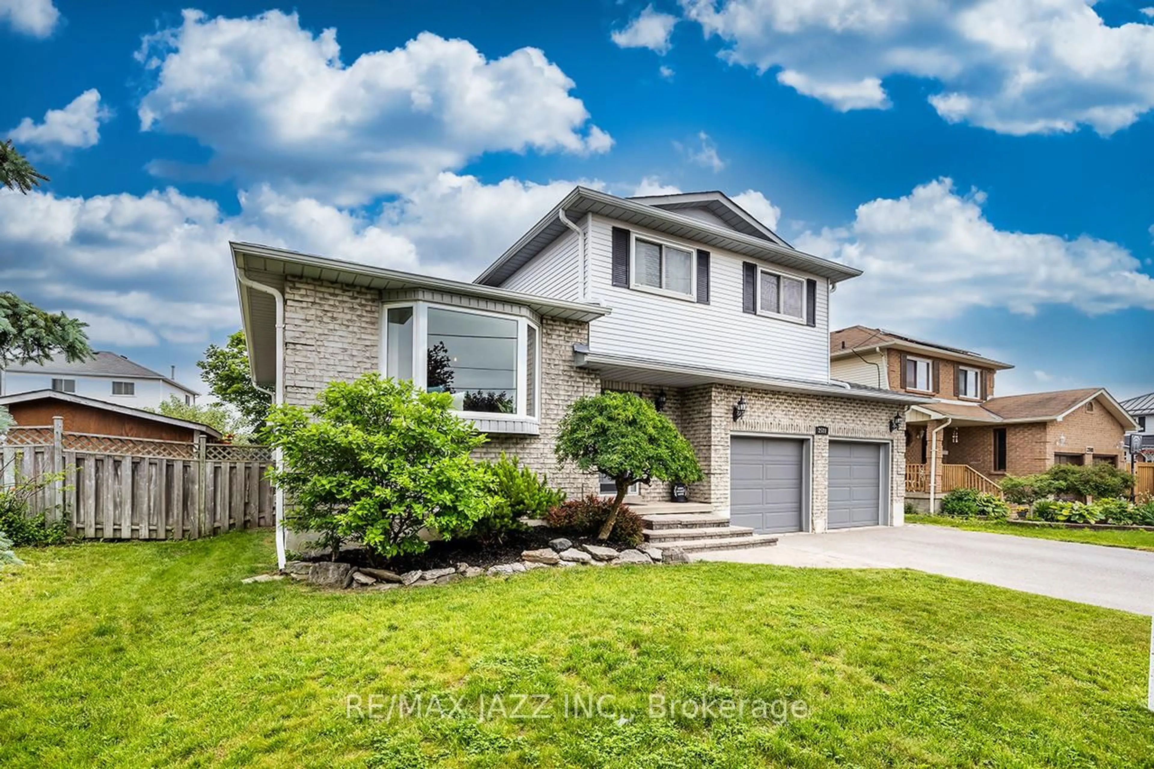 Home with brick exterior material, street for 2589 Prestonvale Rd, Clarington Ontario L1E 1W1