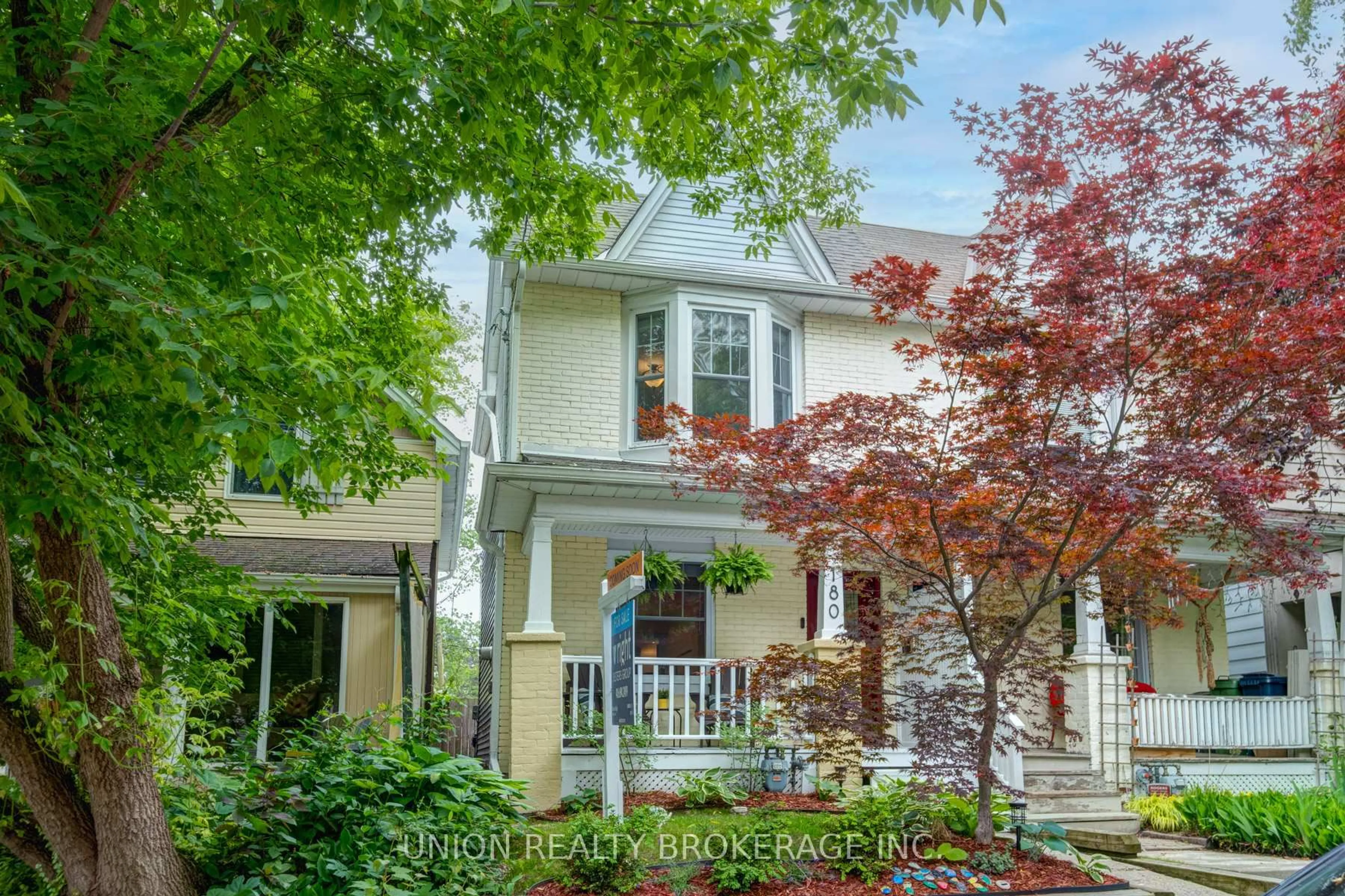 Unknown for 180 Bellefair Ave, Toronto Ontario M4L 3T9