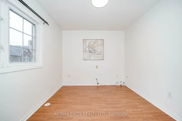 Additional image 16 of 2784 Eglinton Ave Unit 4