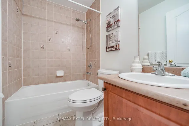 Additional image 14 of 2784 Eglinton Ave Unit 4
