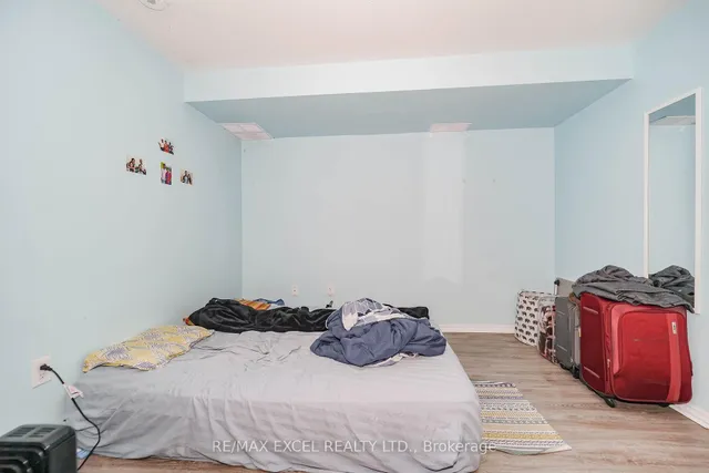 Additional image 4 of 2784 Eglinton Ave Unit 4