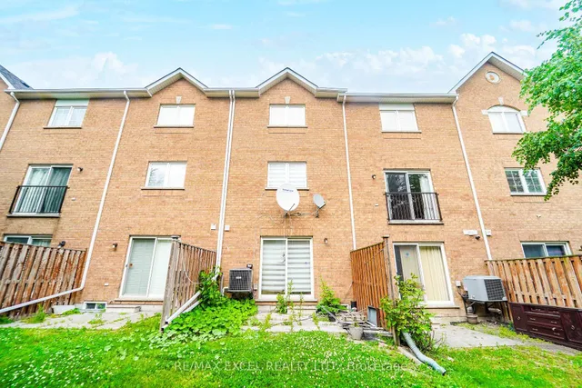 Additional image 3 of 2784 Eglinton Ave Unit 4