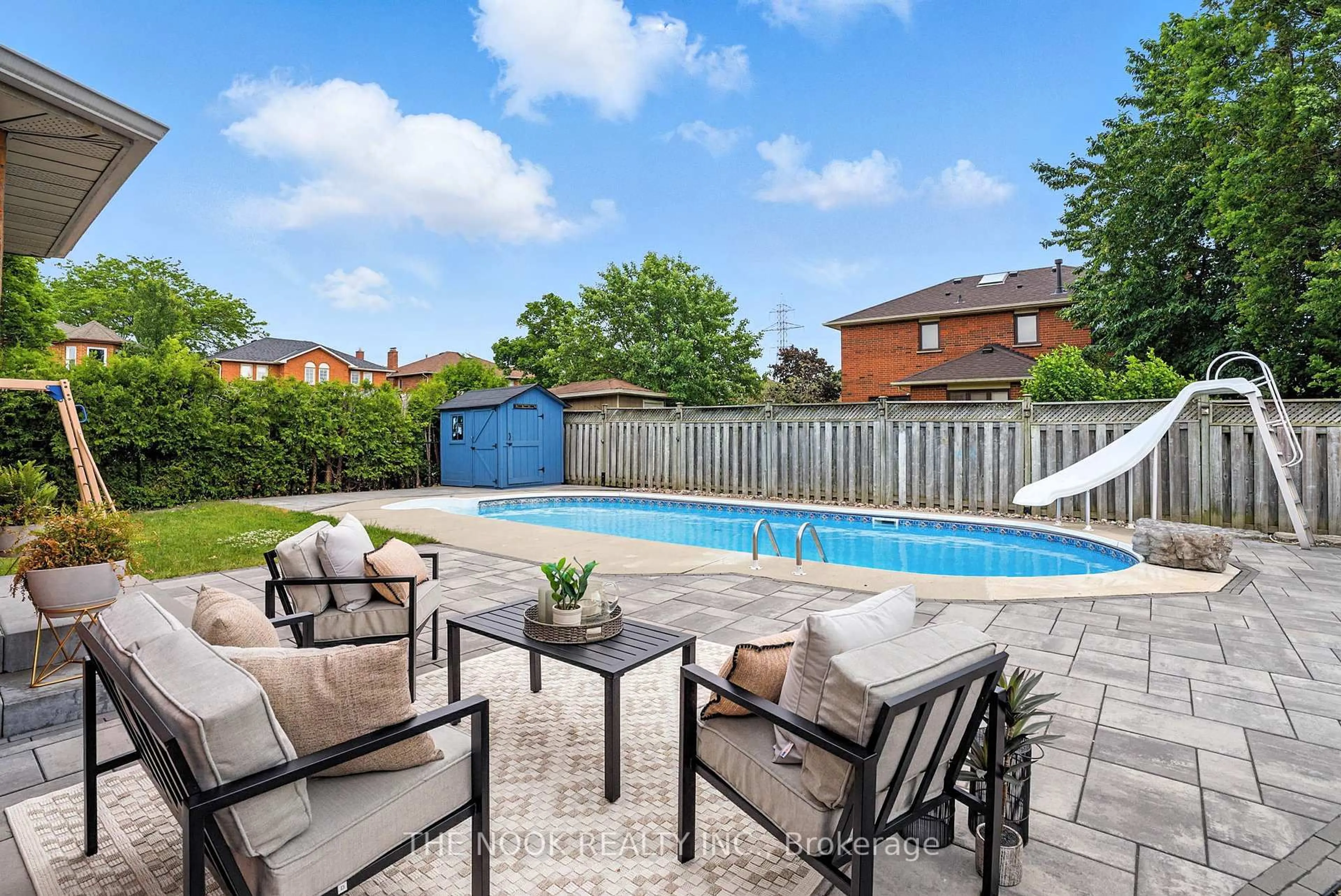 Patio, unknown for 96 Intrepid Dr, Whitby Ontario L1N 8S1