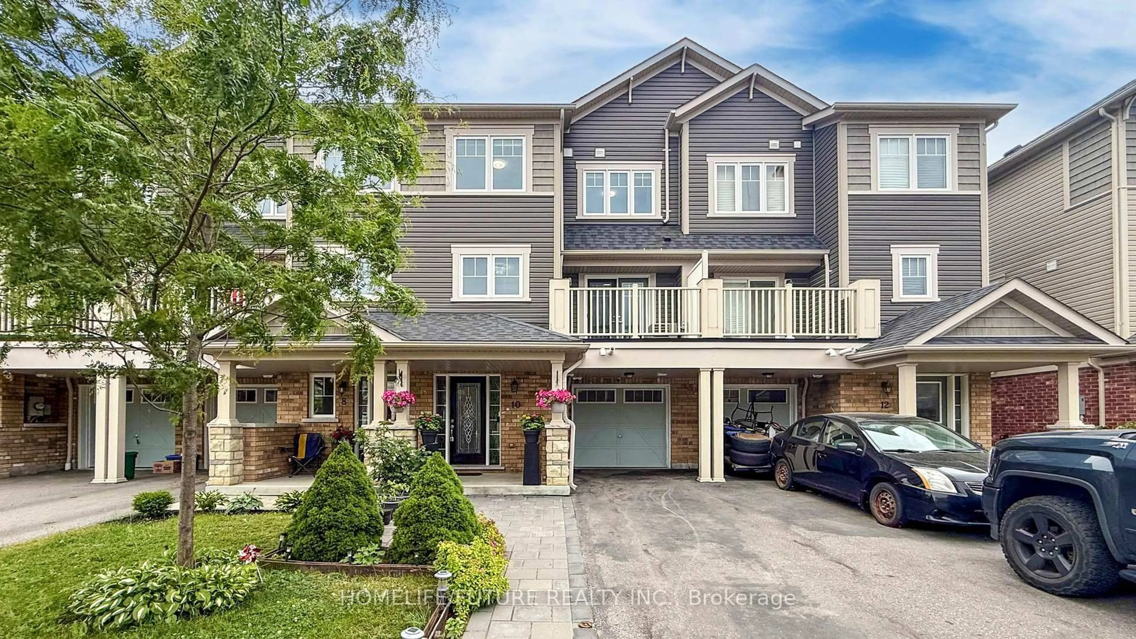 Unknown for 10 Nearco Cres, Oshawa Ontario L1L 0J4