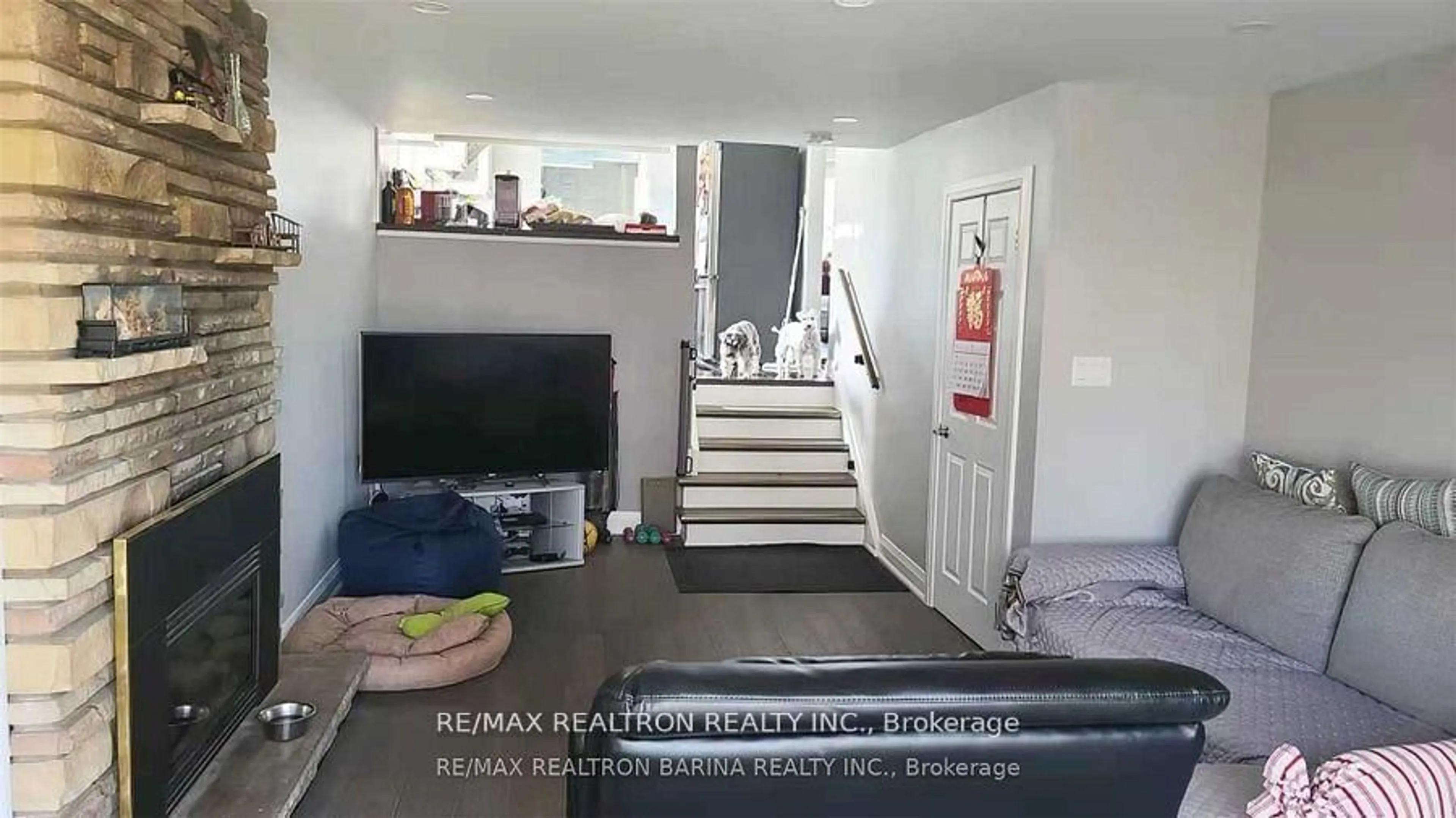 A pic of a room for 1455 Celebration Dr #502, Pickering Ontario L1W 1L8