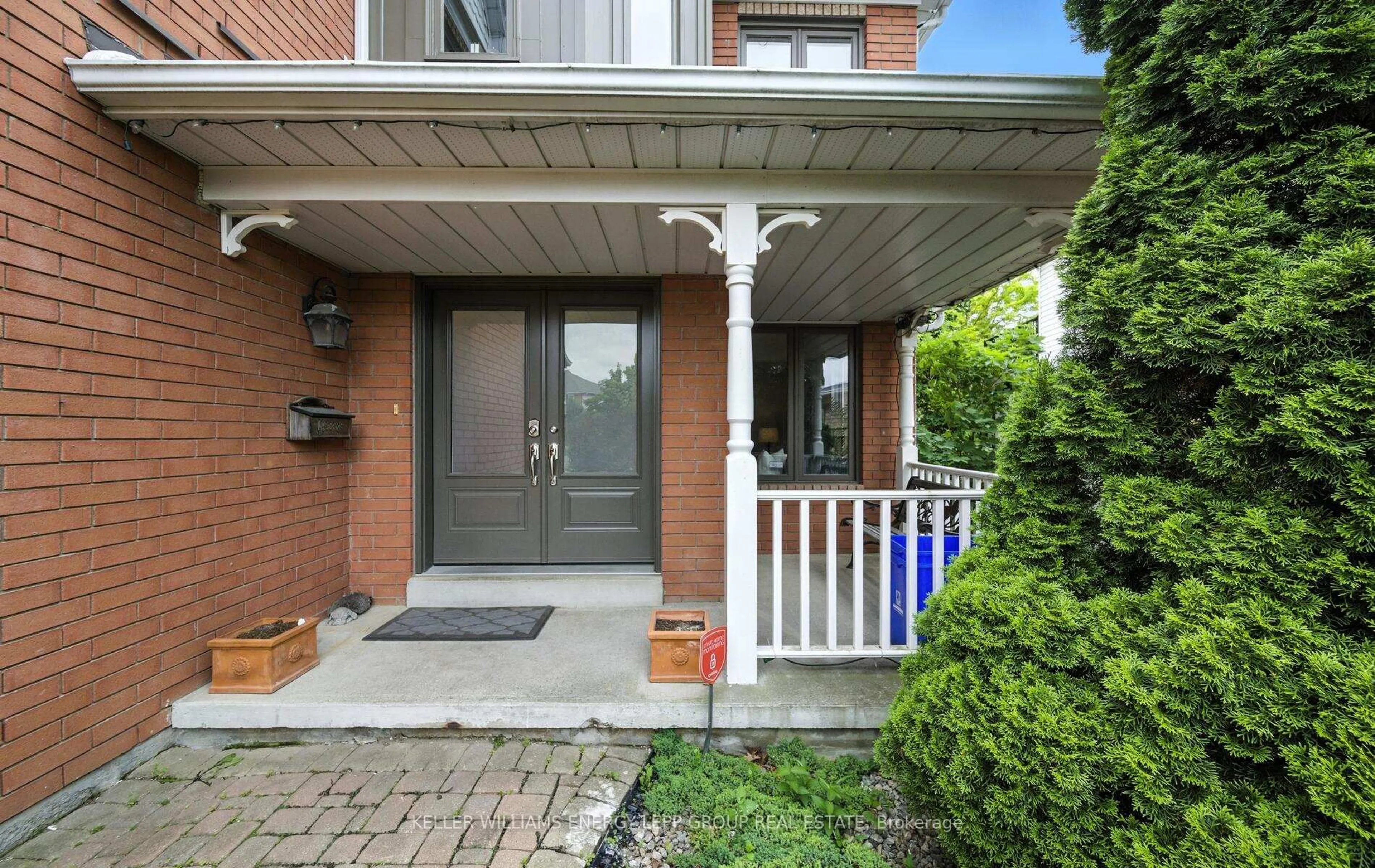 Patio, street for 24 Harness Ridge Dr, Whitby Ontario L1R 2P4