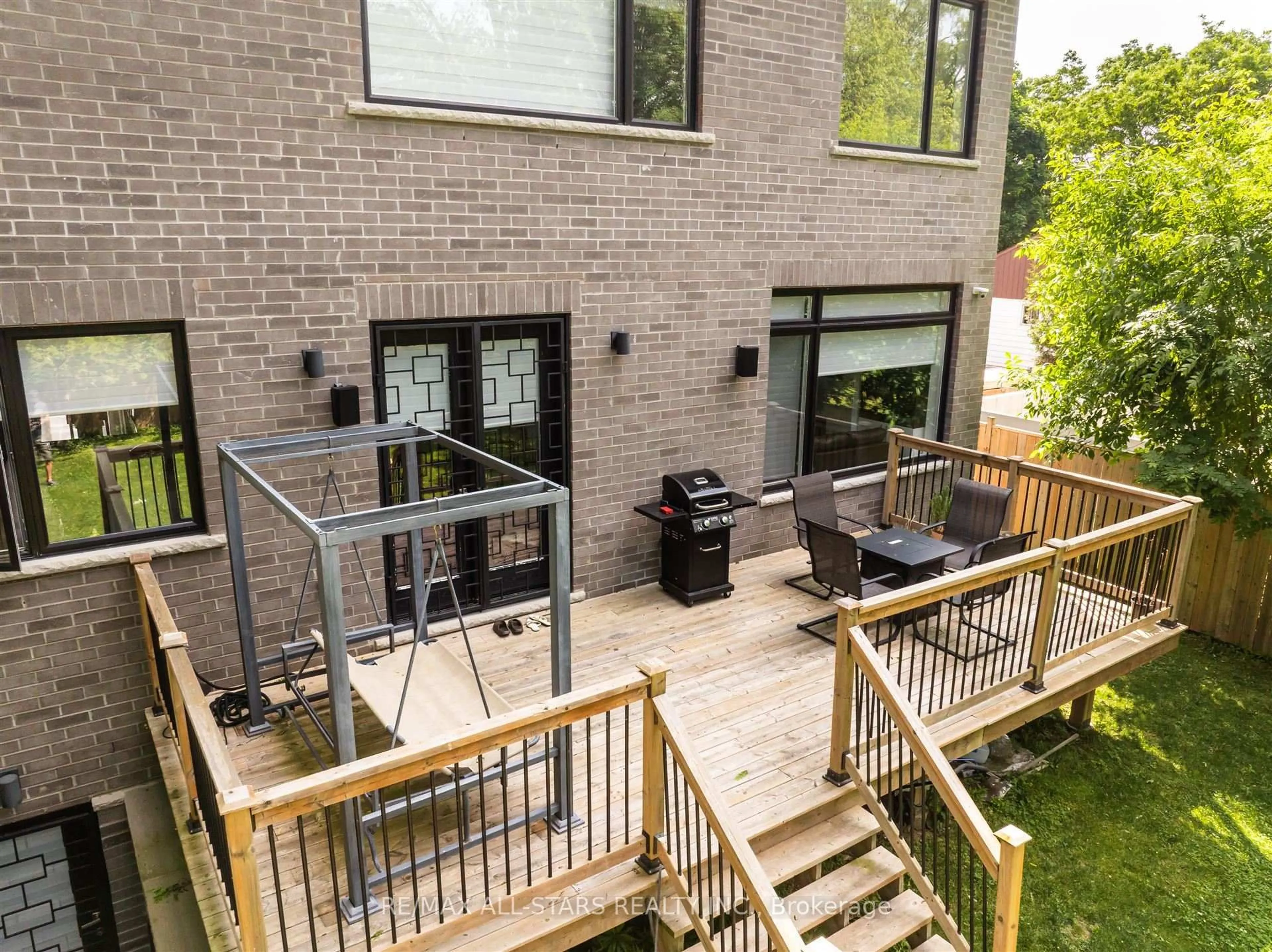 Patio, unknown for 50 Eastville Ave, Toronto Ontario M1M 2N7