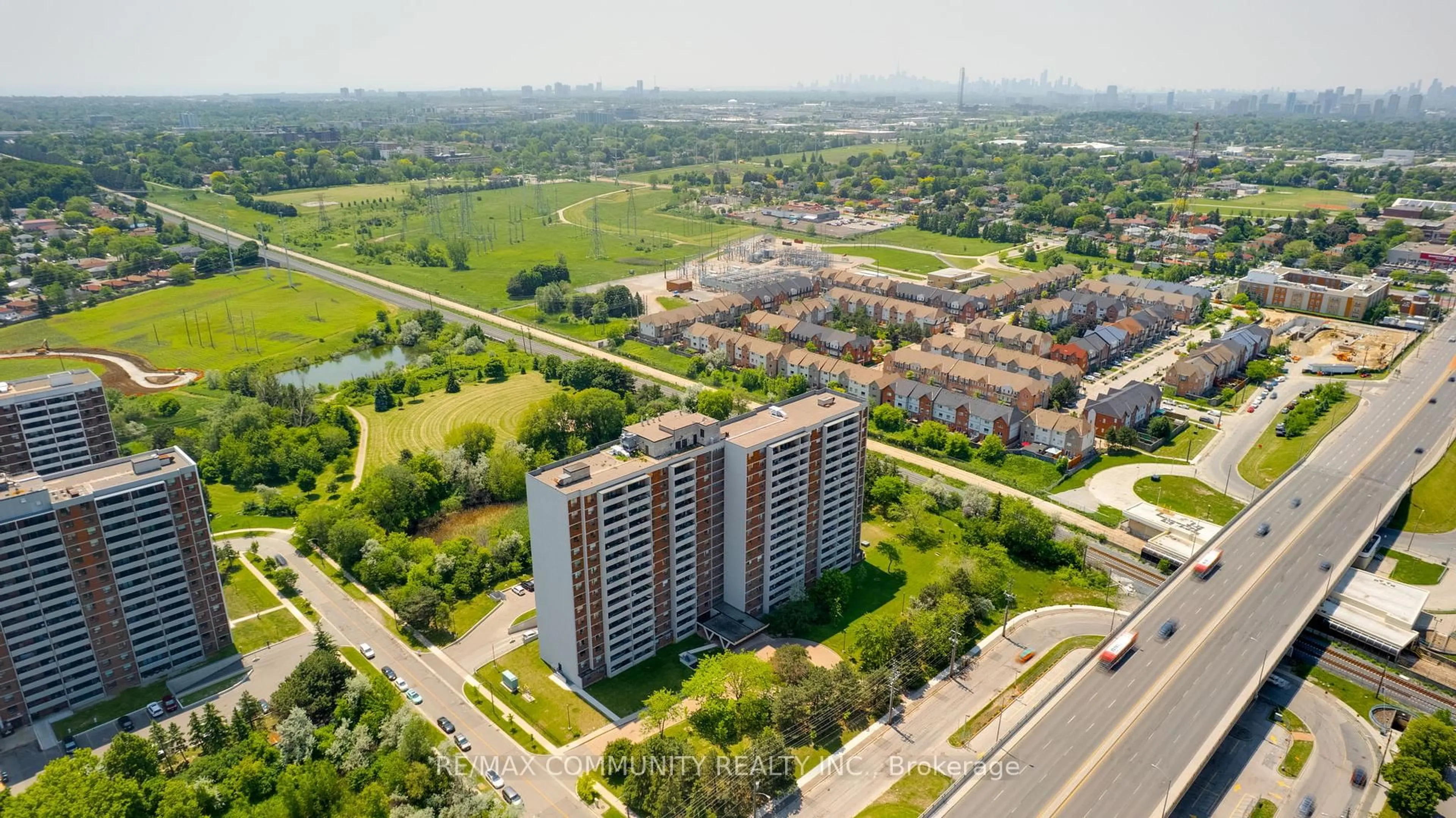 A pic from outside/outdoor area/front of a property/back of a property/a pic from drone, city buildings view from balcony for 301 Prudential Dr #1002, Toronto Ontario M1P 4V3