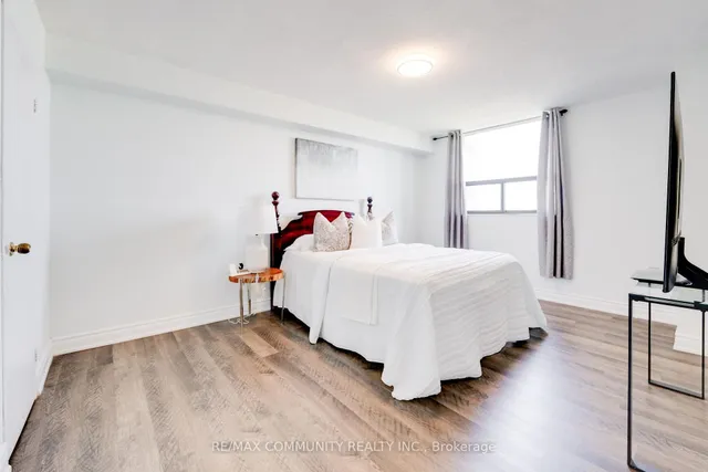 Additional property image - 301 Prudential Dr Unit 1002