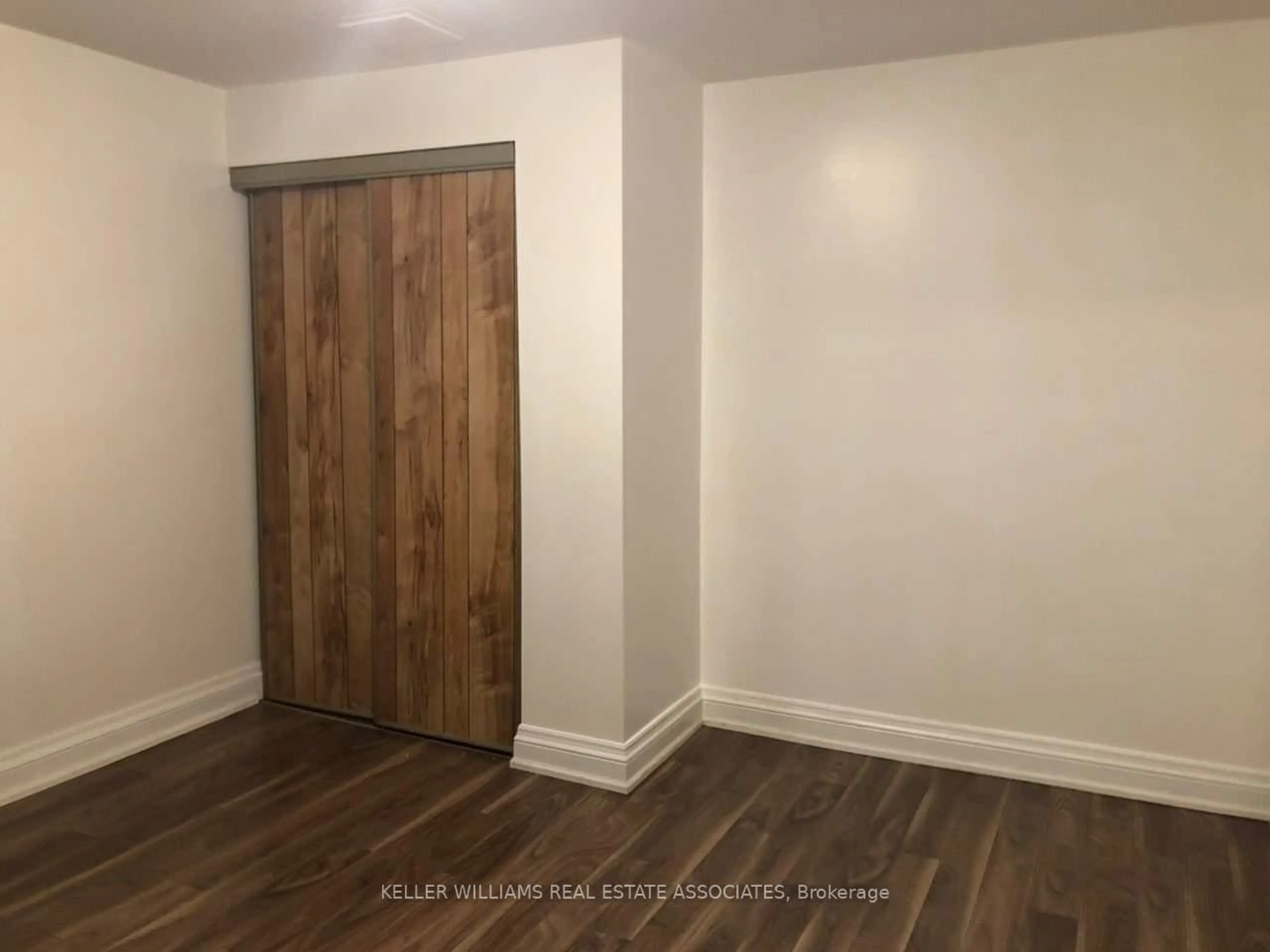 A pic of a room for 114 Cultra Sq, Toronto Ontario M1E 2E3