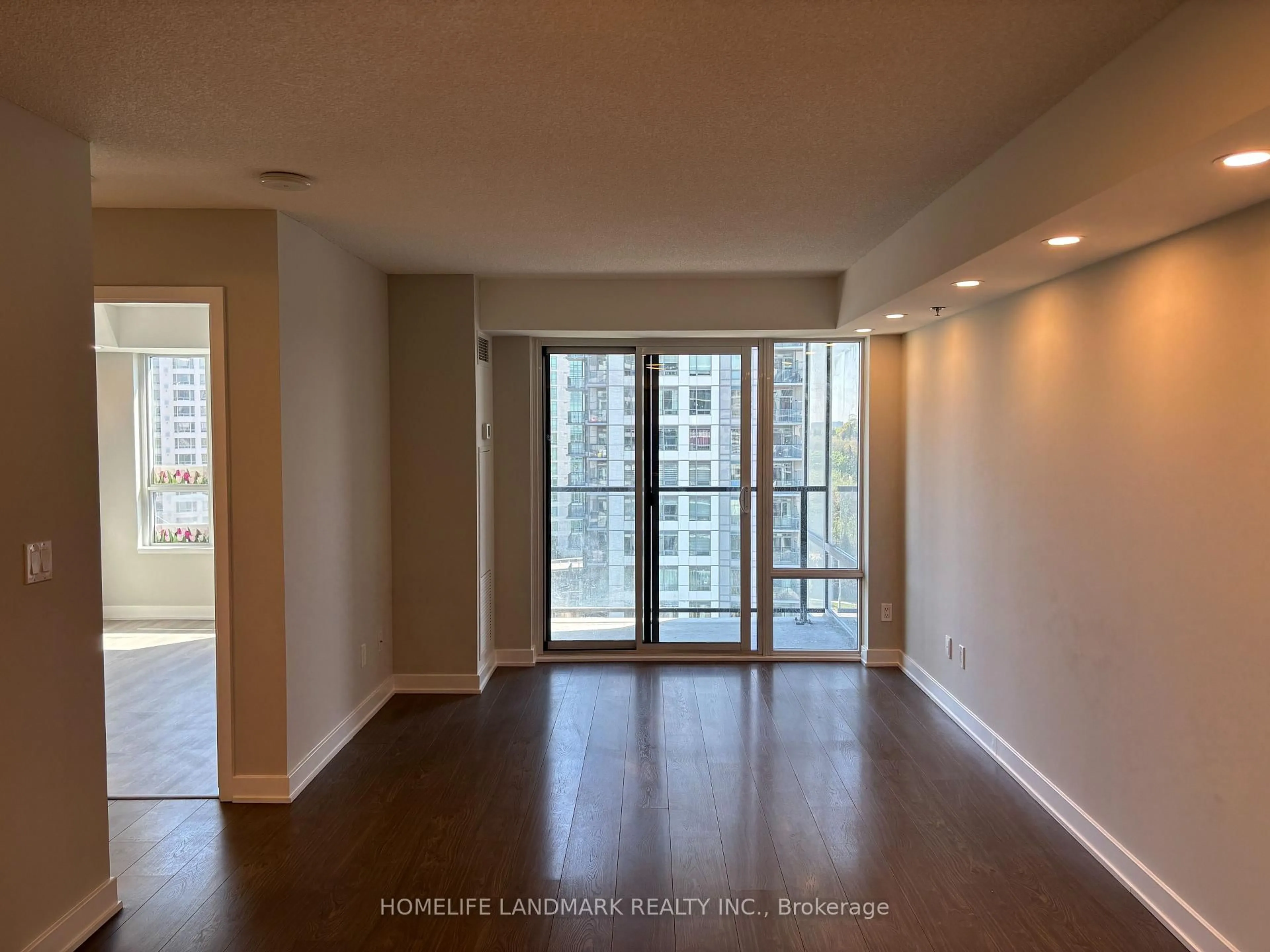 A pic of a room for 185 Bonis Ave #1014, Toronto Ontario M1T 0A4
