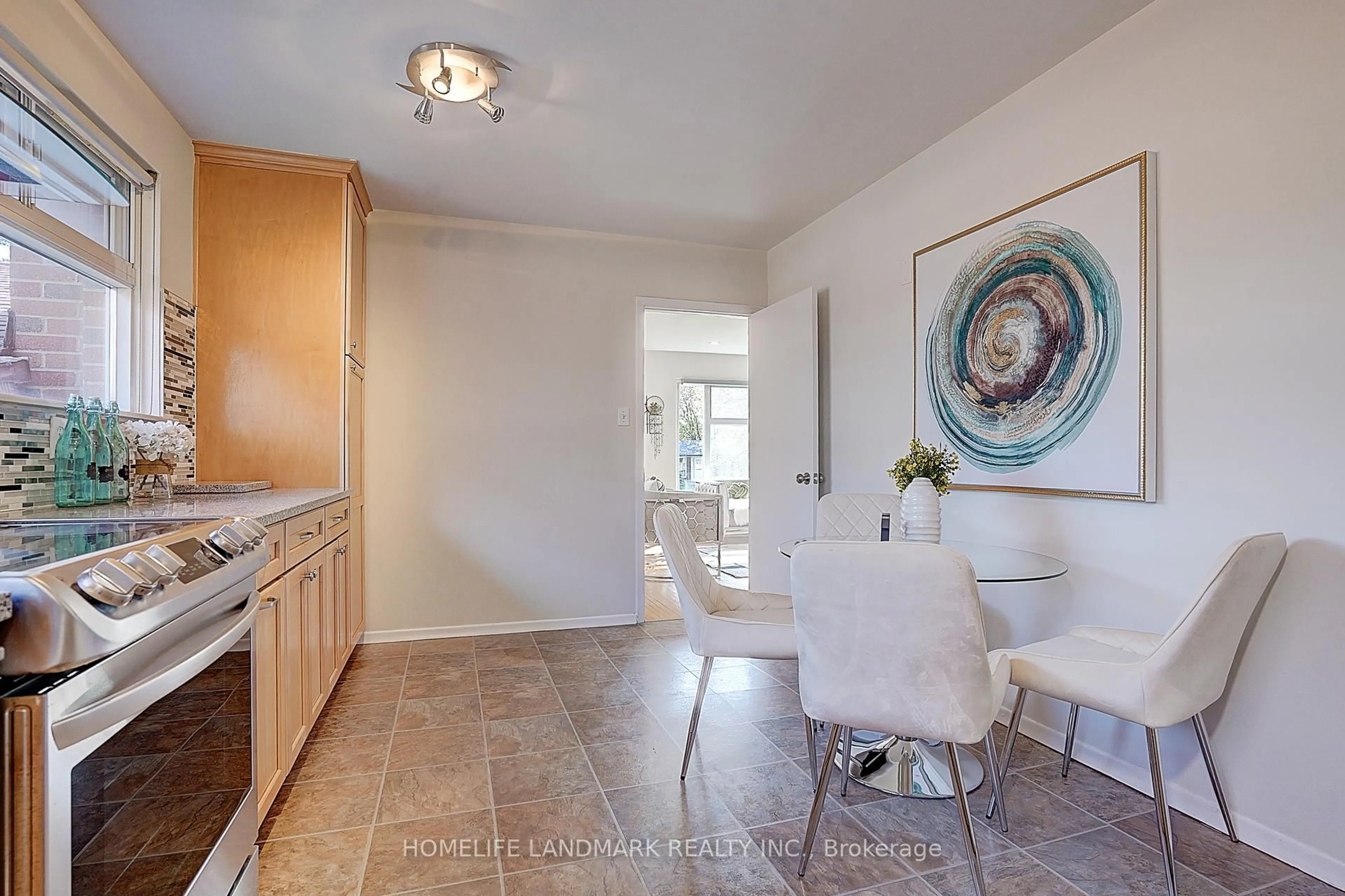 Unknown for 74 Invergordon Ave, Toronto Ontario M1S 2Z2