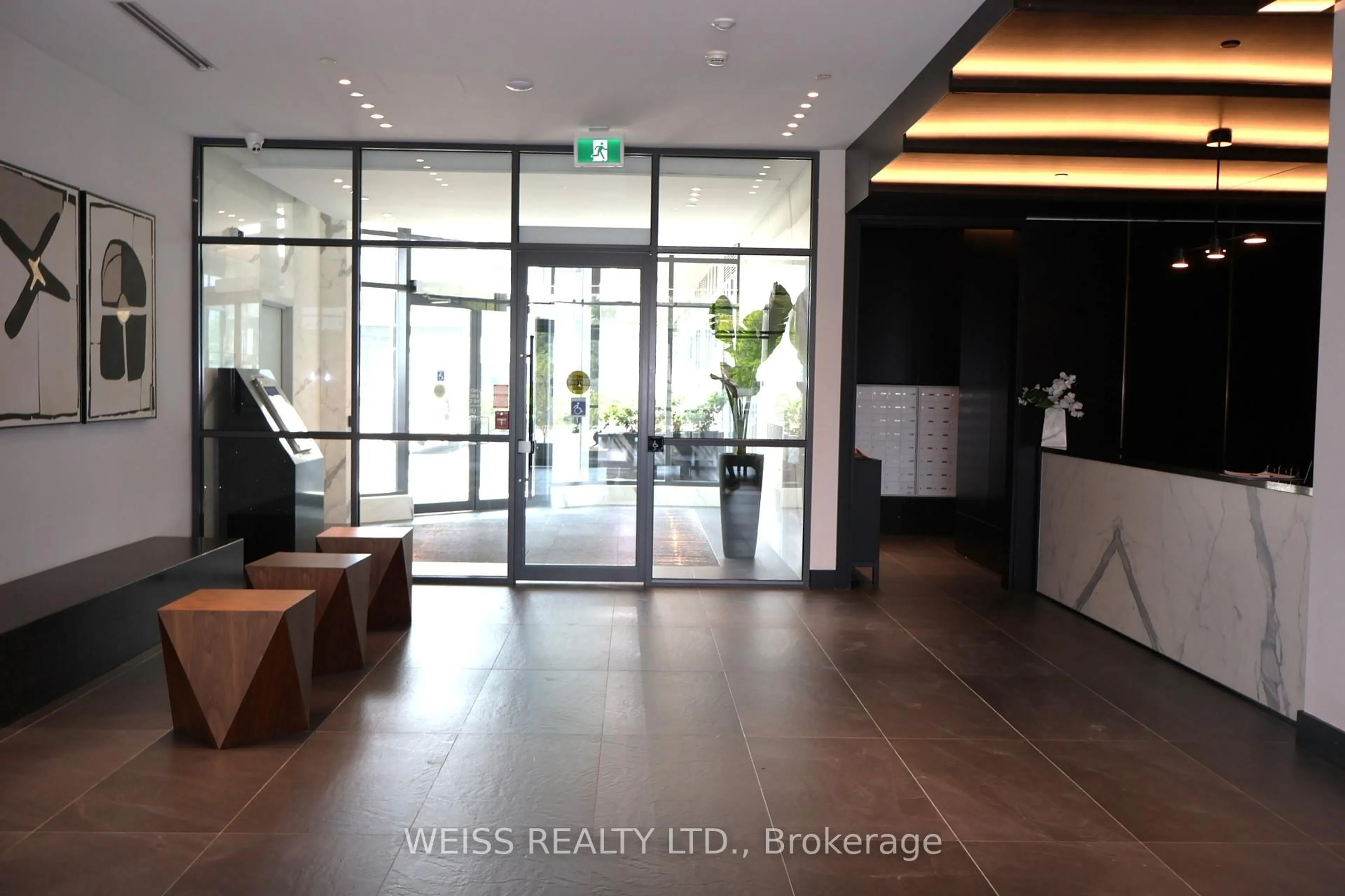 Unknown for 1480 Bayly St #406, Pickering Ontario L1W 0C2