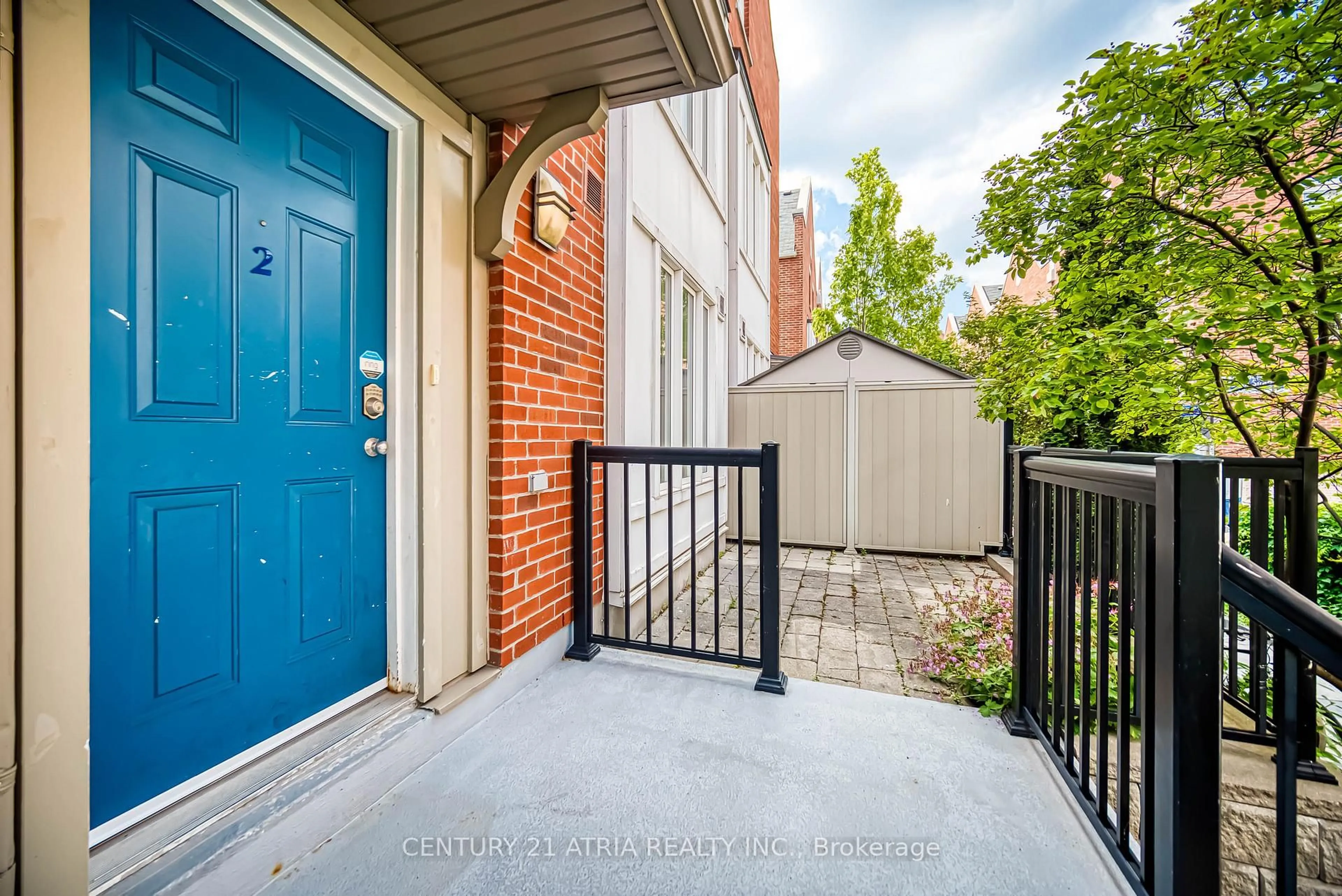 Patio, street for 8 Frances Loring Lane #2, Toronto Ontario M4M 3E8