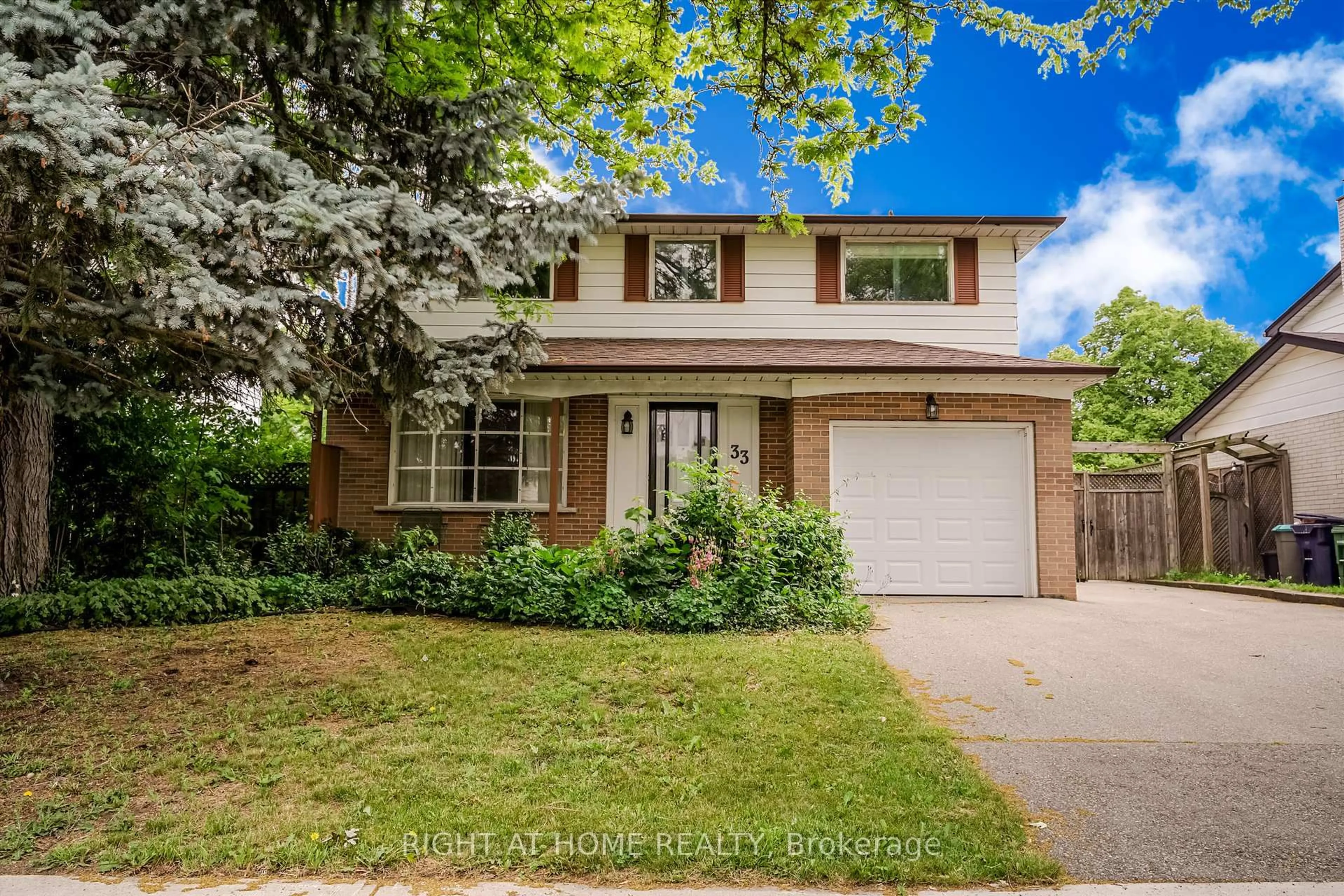Home with brick exterior material, street for 33 Erinlea Cres, Toronto Ontario M1H 2S8