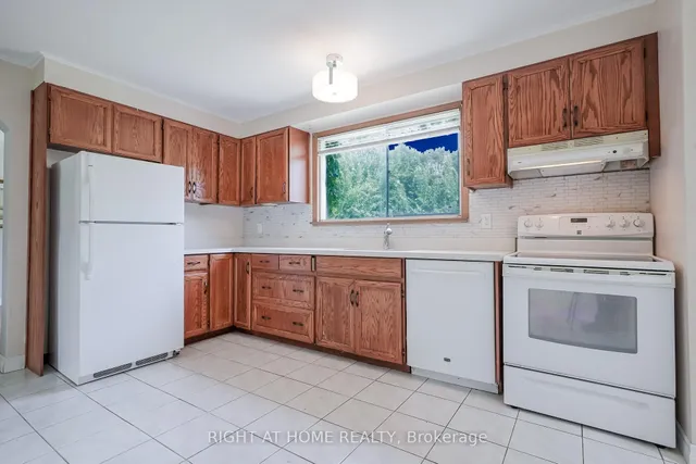 Additional image 13 of 33 Erinlea Cres
