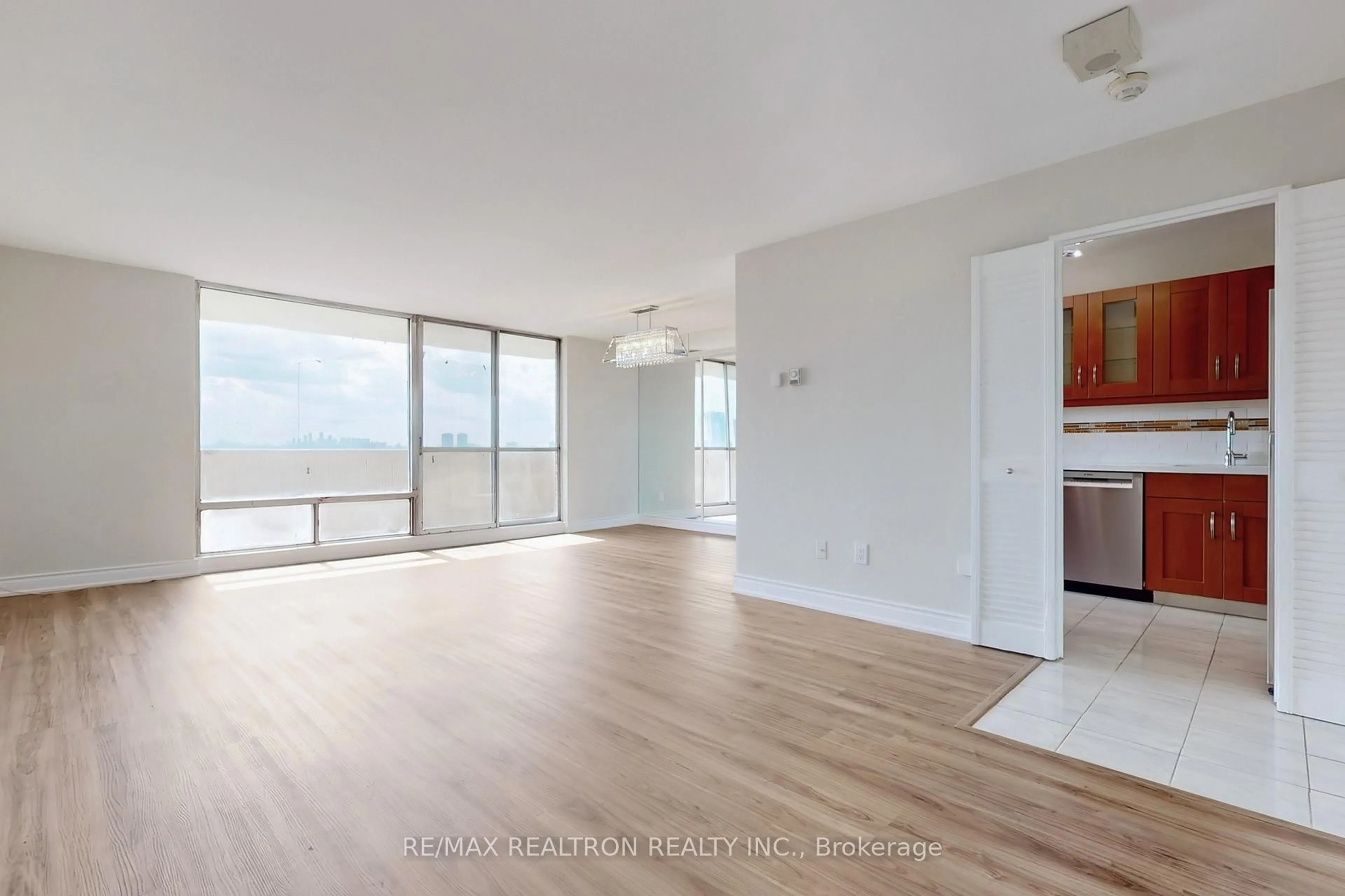 A pic of a room for 1 Massey Sq #1506, Toronto Ontario M4C 5L4