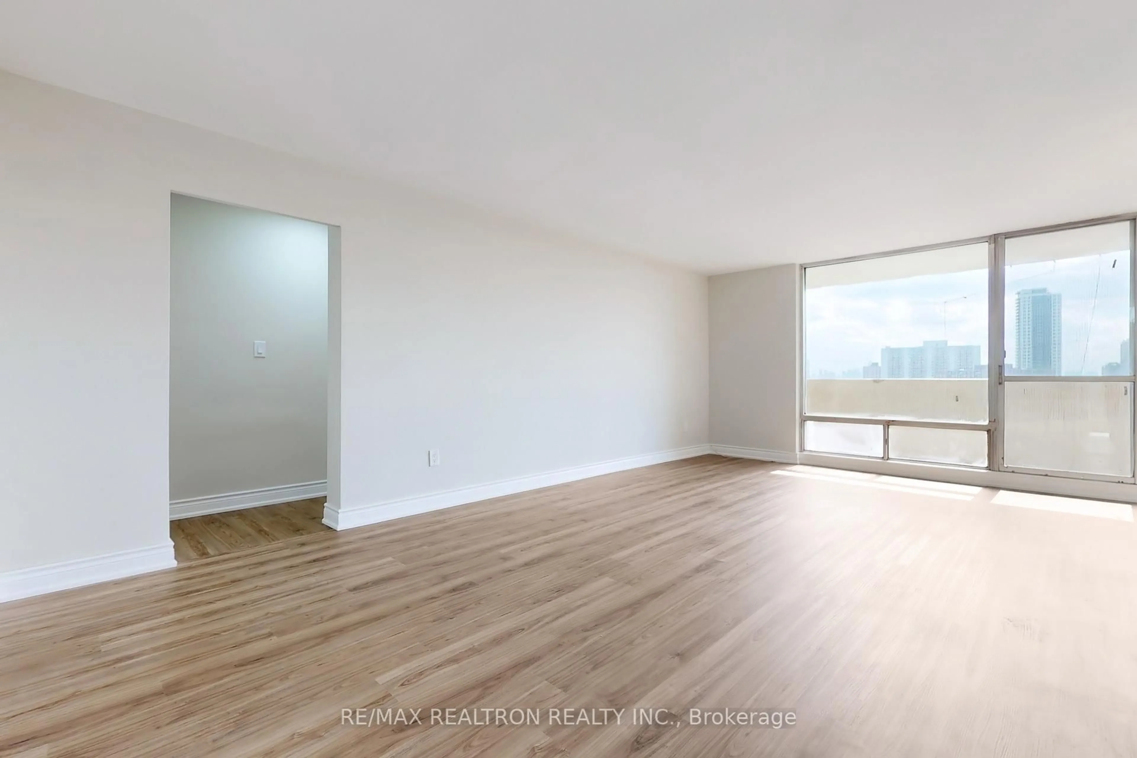 A pic of a room for 1 Massey Sq #1506, Toronto Ontario M4C 5L4
