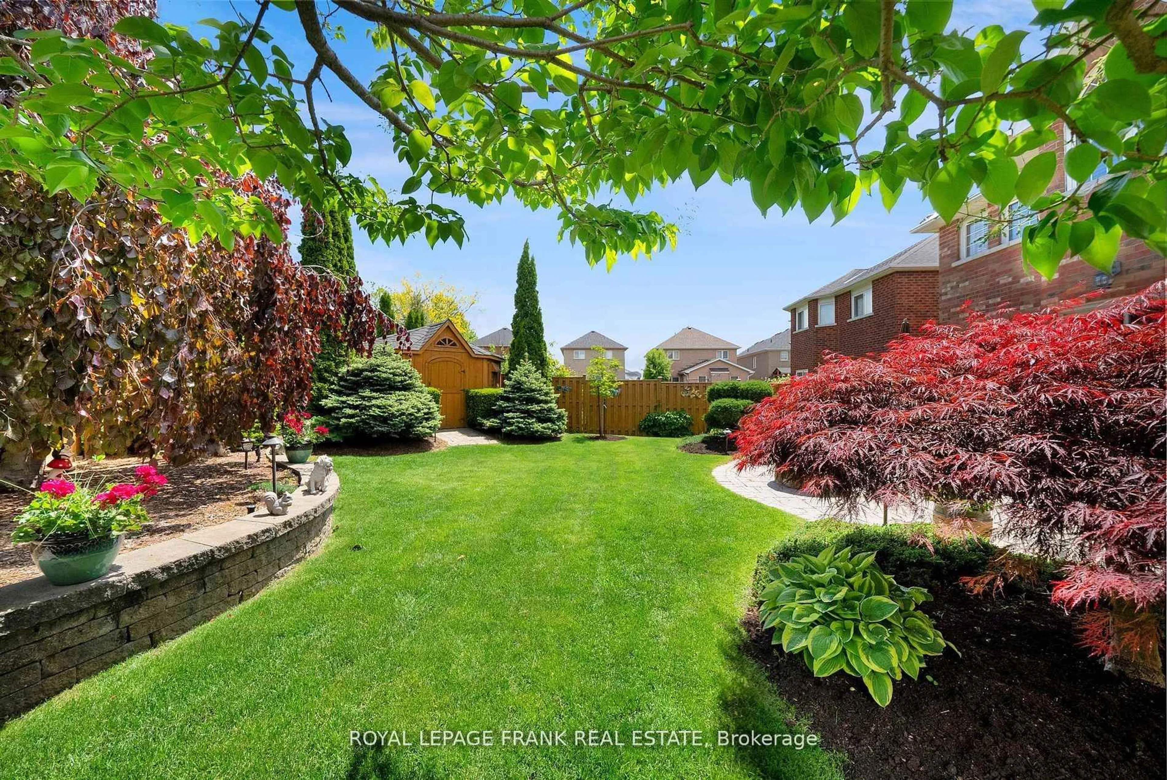 Patio, street for 3497 Garrard Rd, Whitby Ontario L1R 3C8