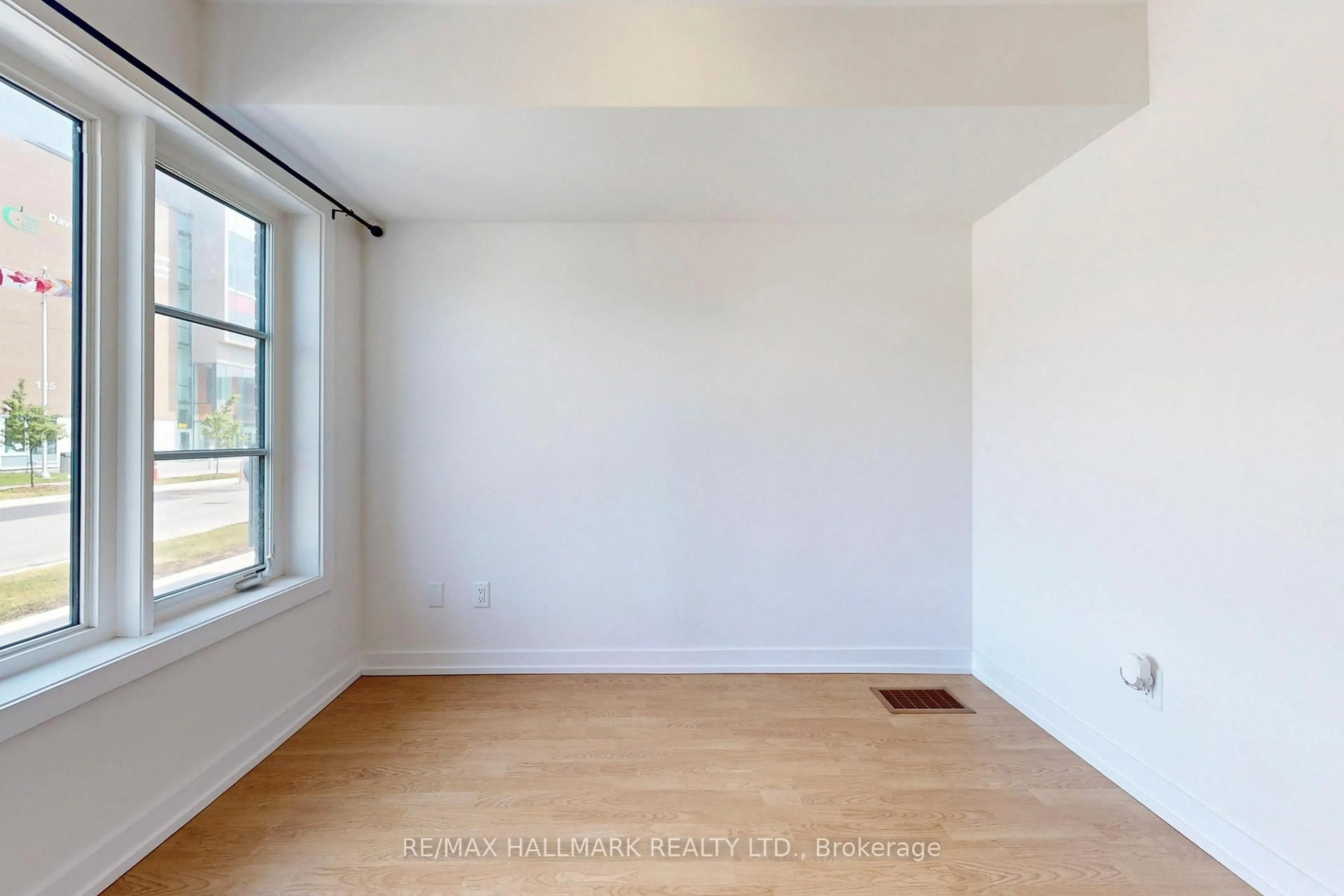 A pic of a room for 134 Brockley Dr, Toronto Ontario M1P 3C1