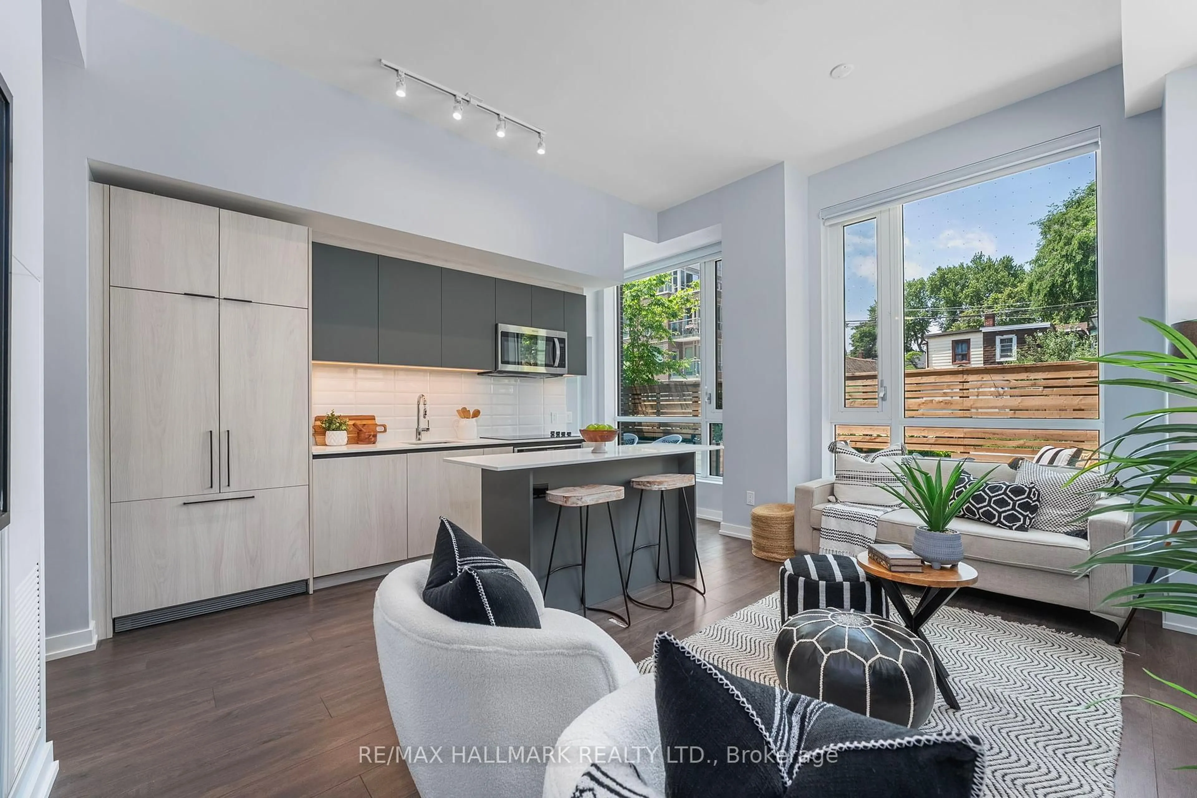 Open concept kitchen, unknown for 150 Logan Ave #124, Toronto Ontario M4M 0E4