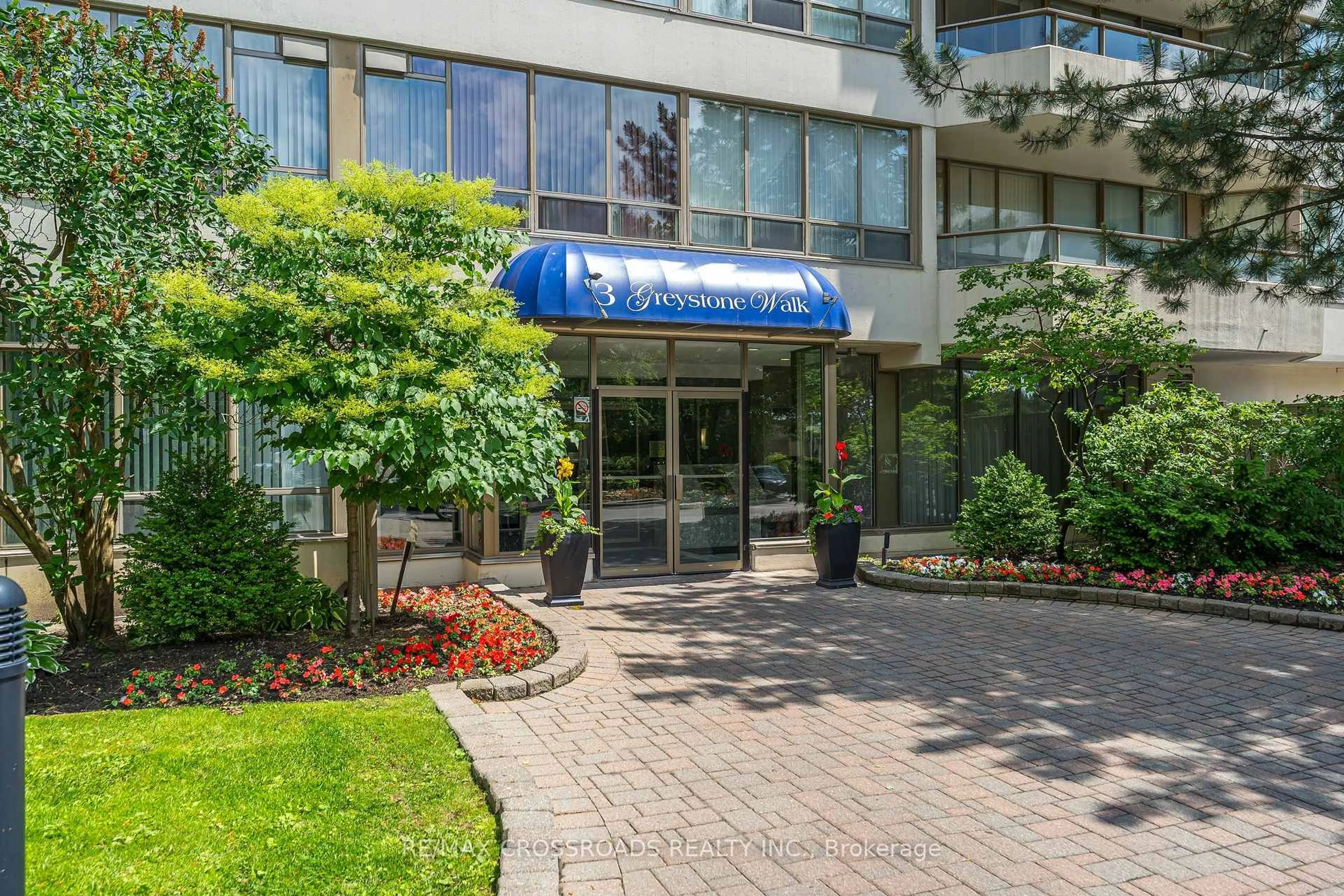 Indoor foyer for 3 Greystone Walk Dr #622, Toronto Ontario M1K 5J4