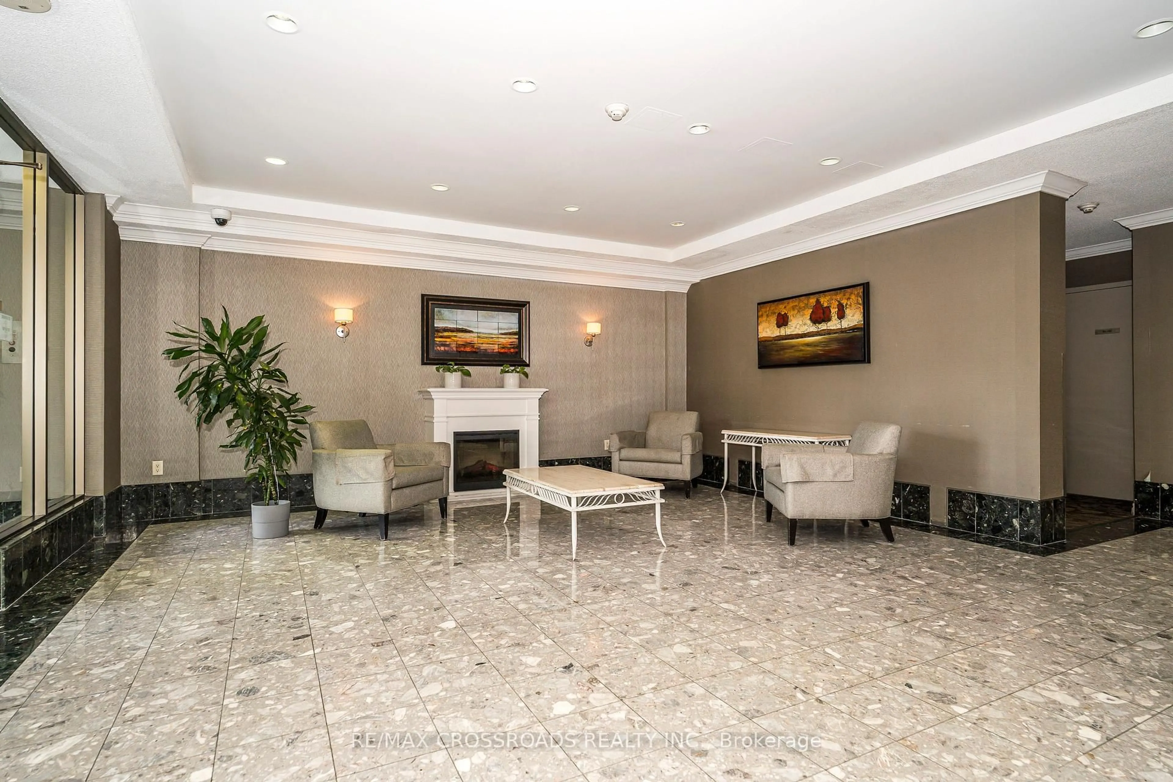 Lobby for 3 Greystone Walk Dr #622, Toronto Ontario M1K 5J4
