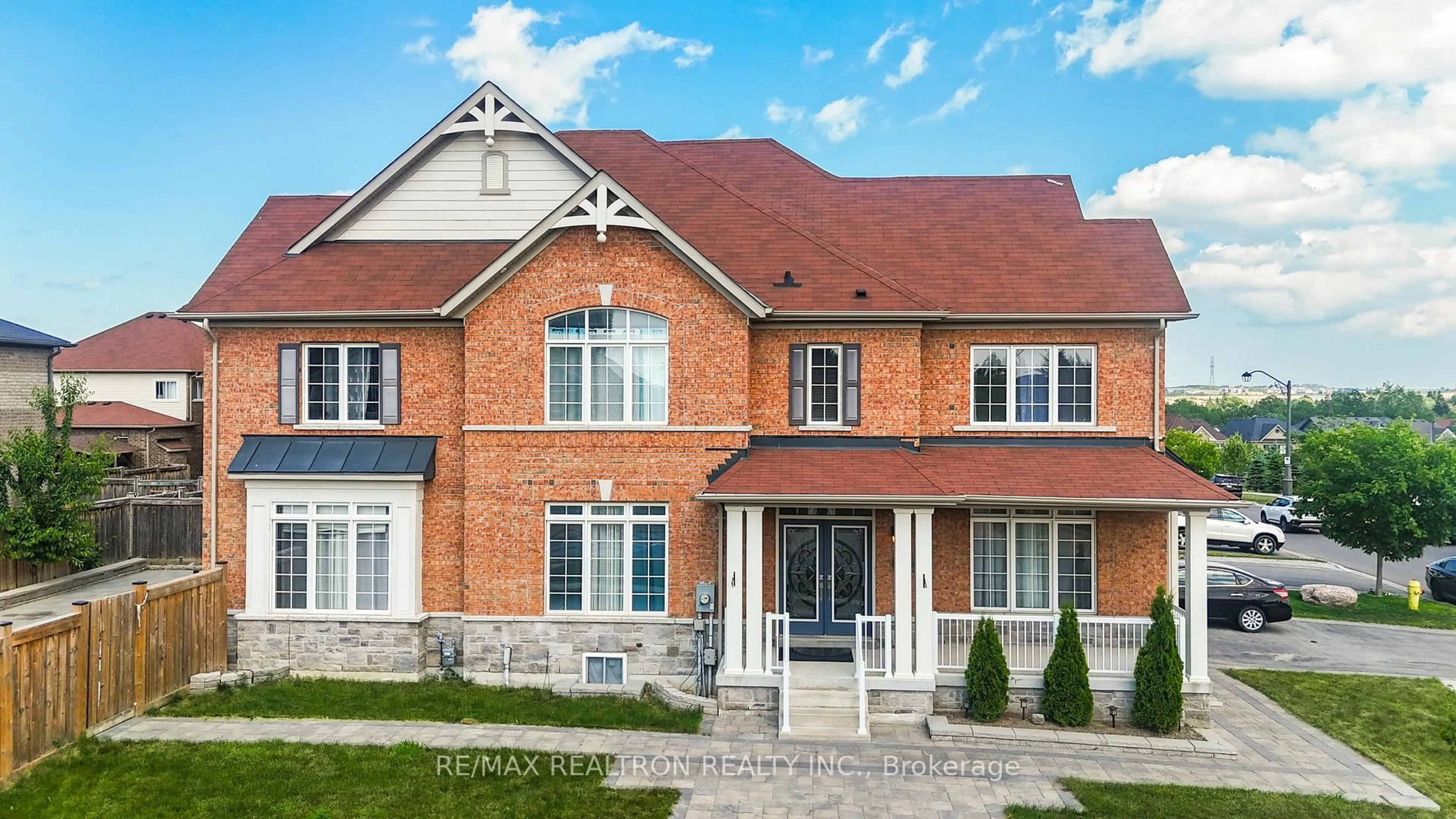 Home with brick exterior material, street for 460 Gulfstream Ave, Oshawa Ontario L1H 7K4