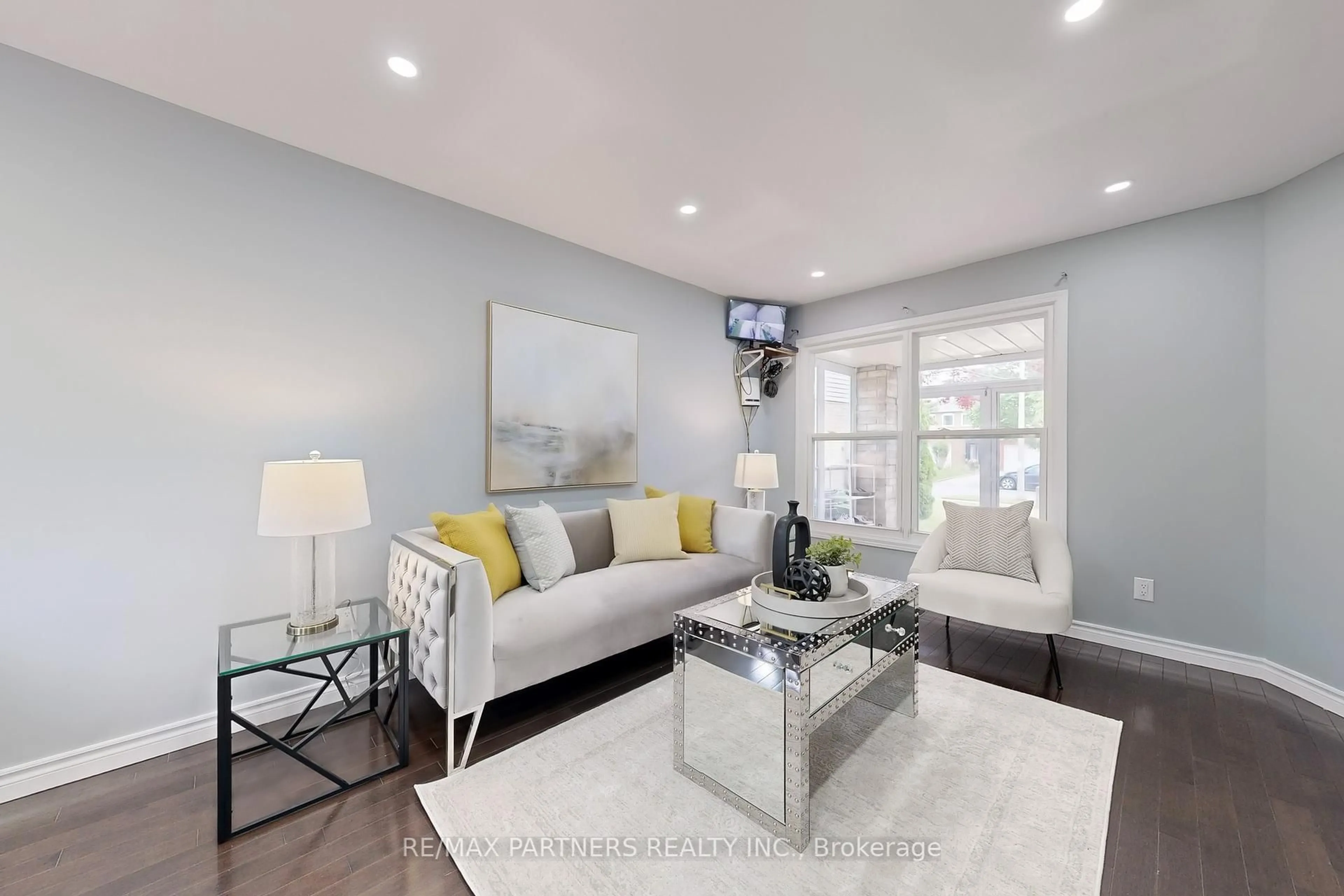 Living room with furniture, unknown for 128 Bellrock Dr, Toronto Ontario M1V 3G6