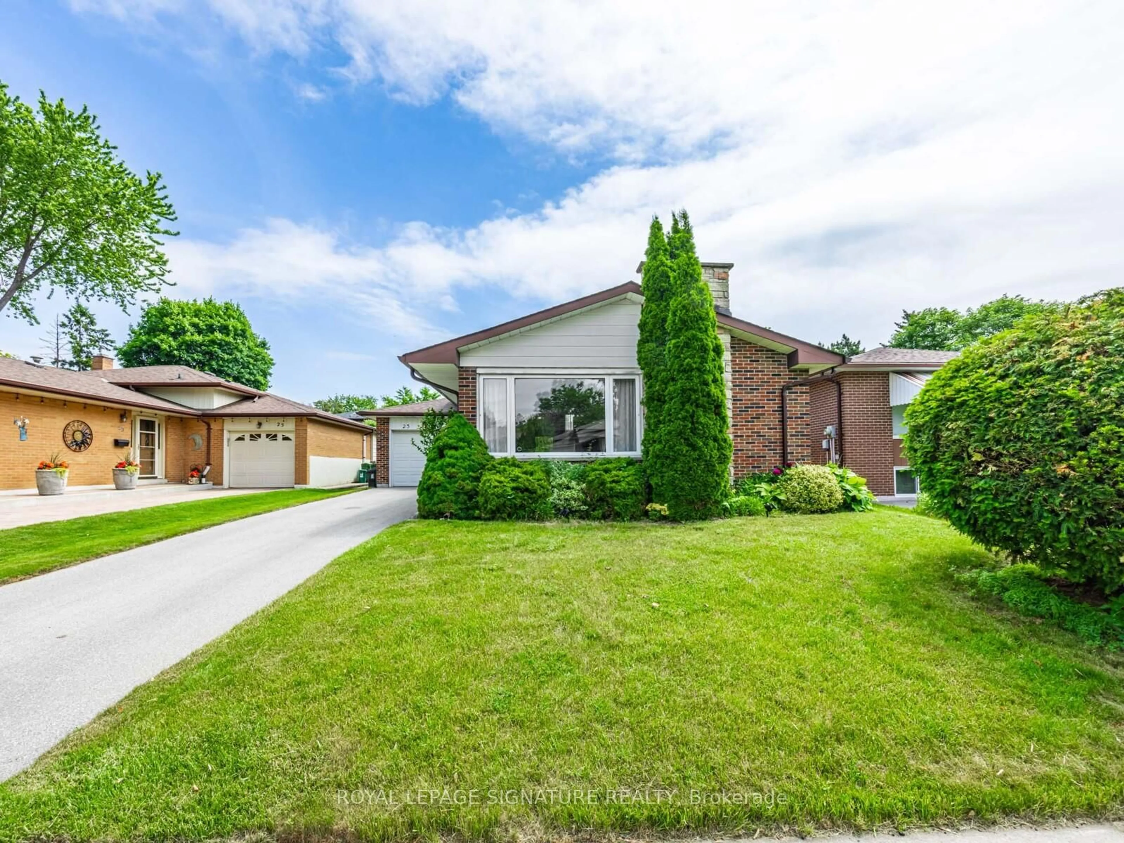 Home with brick exterior material, street for 23 Rainier Sq, Toronto Ontario M1T 3A1