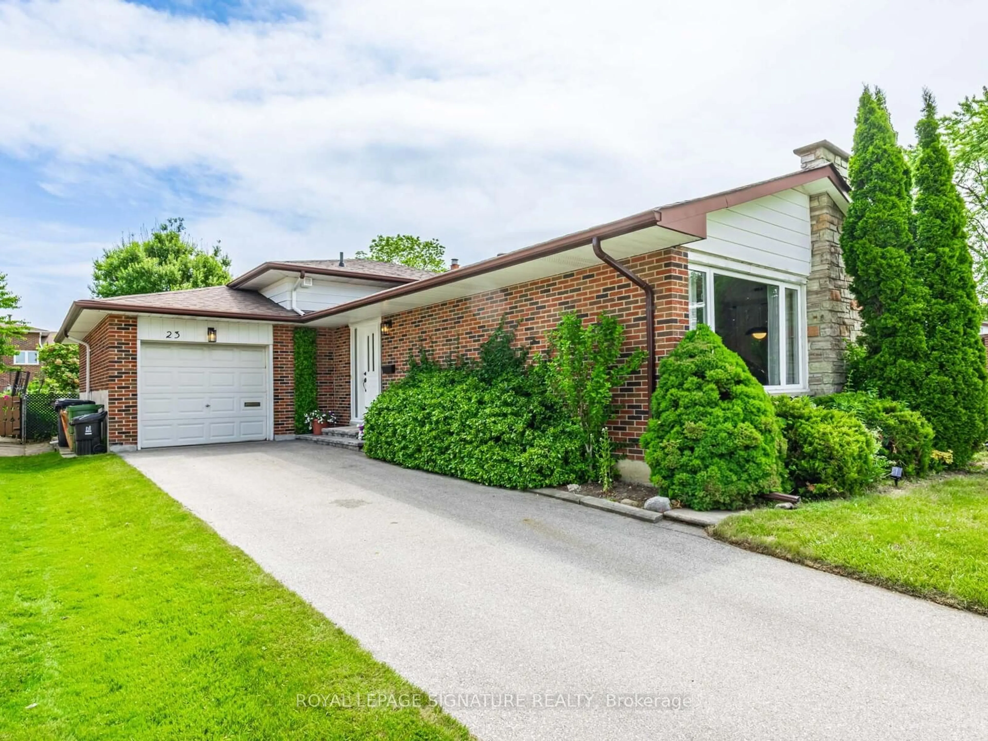 Home with brick exterior material, street for 23 Rainier Sq, Toronto Ontario M1T 3A1