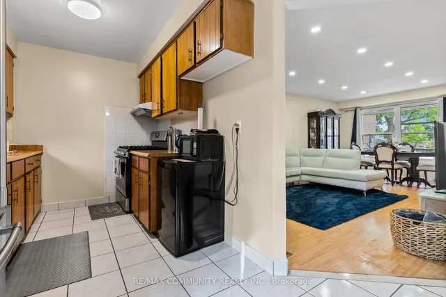 Additional property image - 20 Courtlands Dr