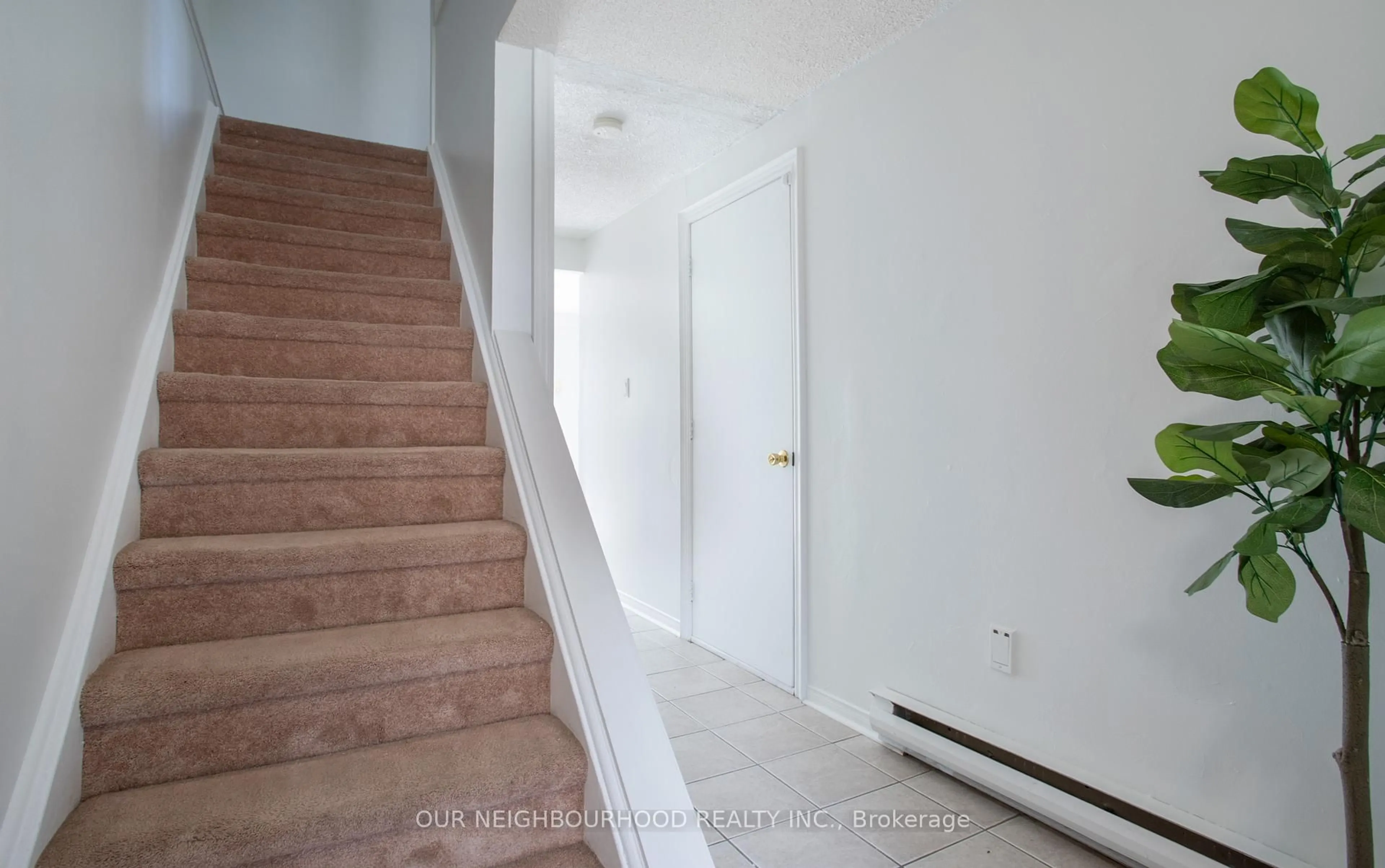 Unknown for 221 Ormond Dr #E9, Oshawa Ontario L1G 6T7