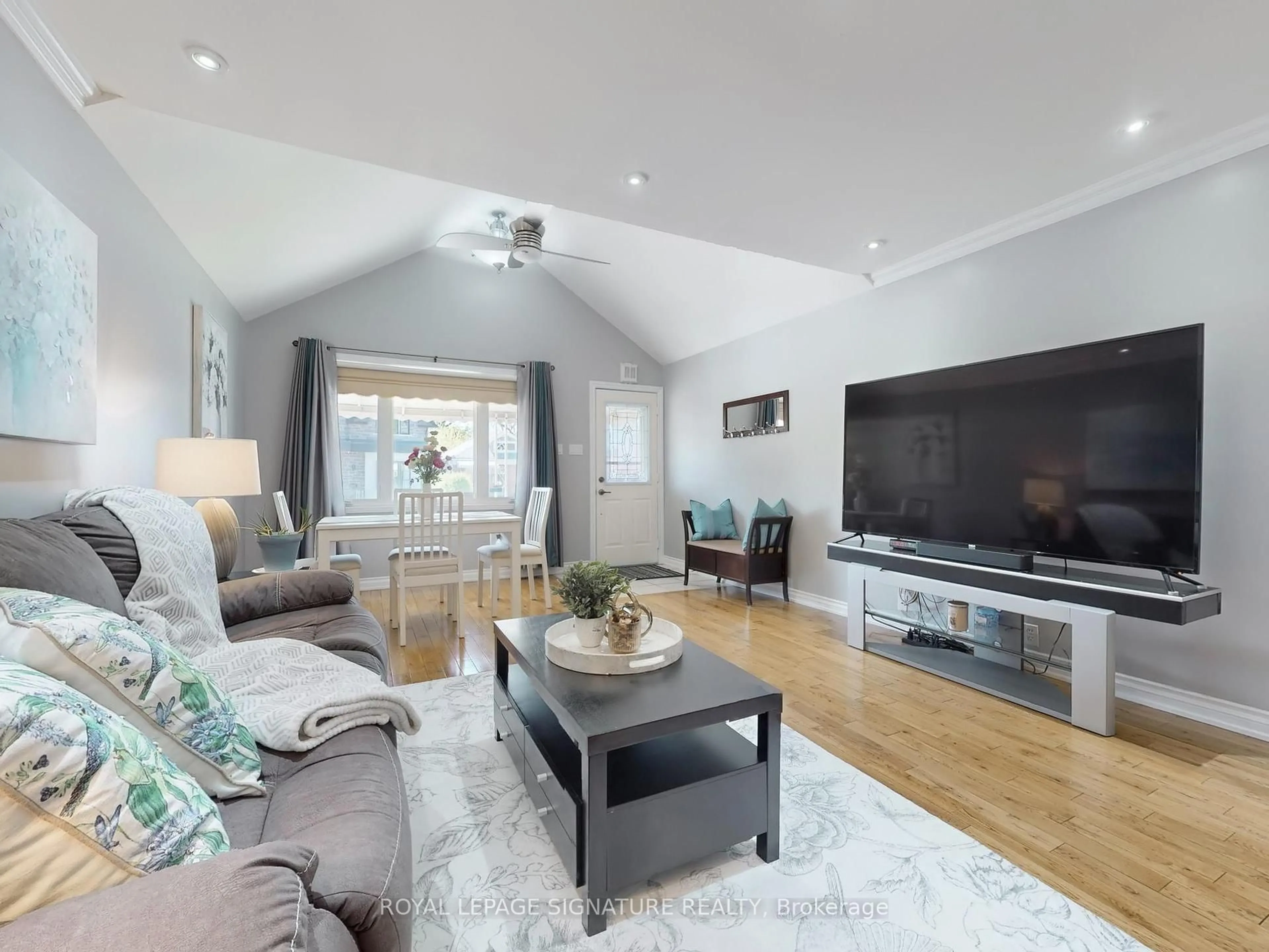 Living room with furniture, unknown for 261 Glebemount Ave, Toronto Ontario M4C 3T7