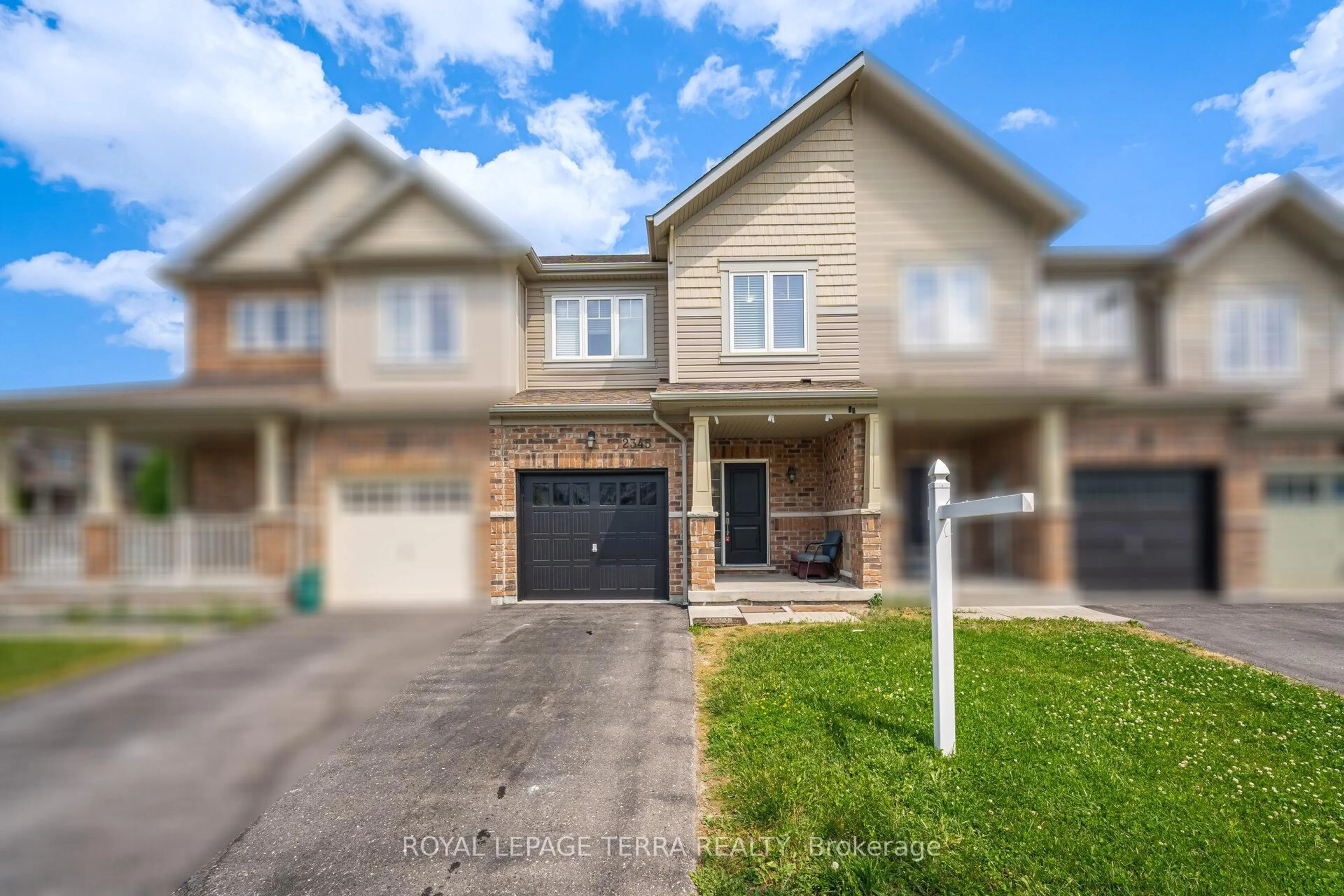 Unknown for 2345 Steeplechase St, Oshawa Ontario L1L 0C1