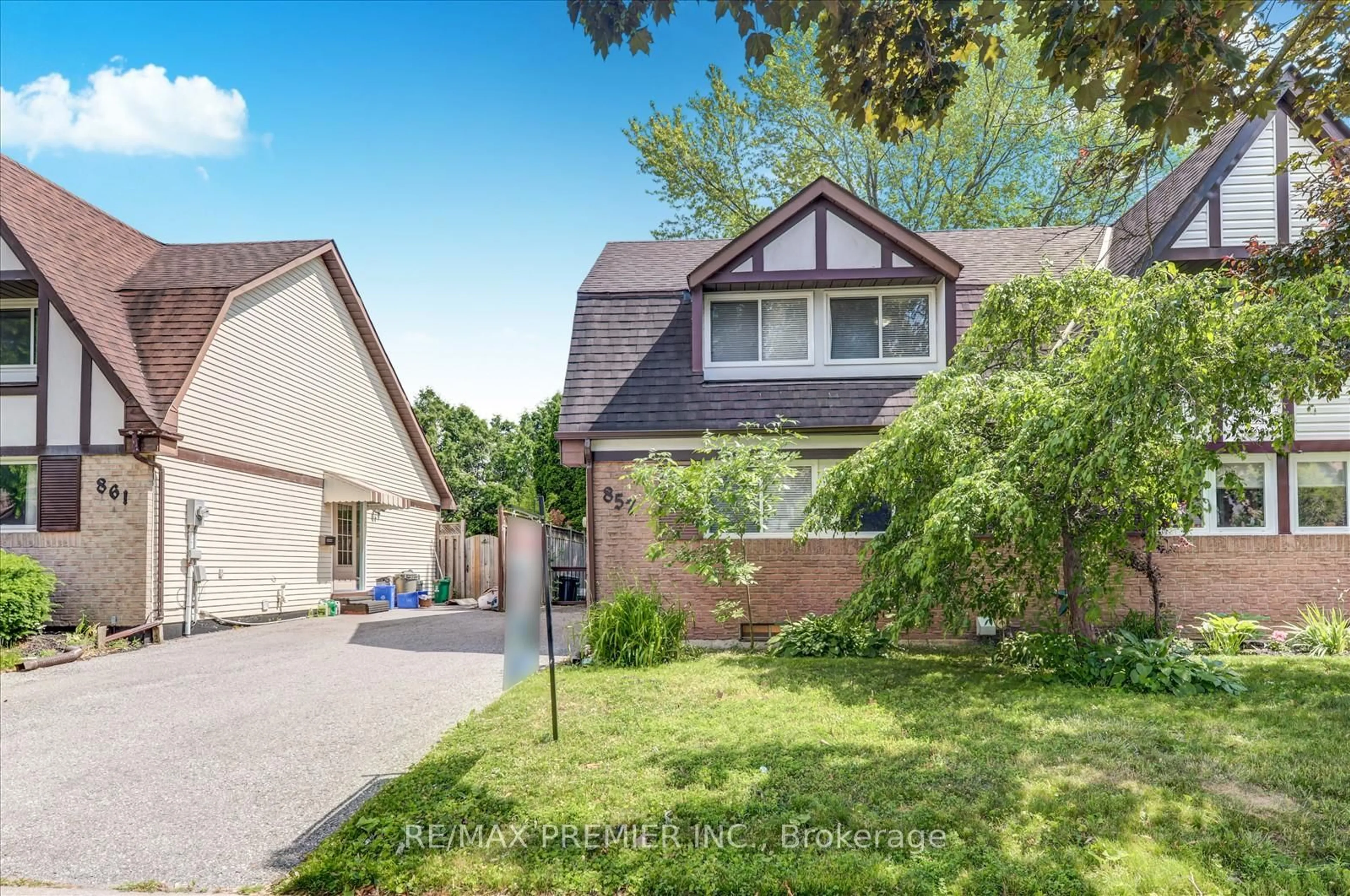 Home with brick exterior material, street for 857 Traddles Ave, Oshawa Ontario L1K 1N7