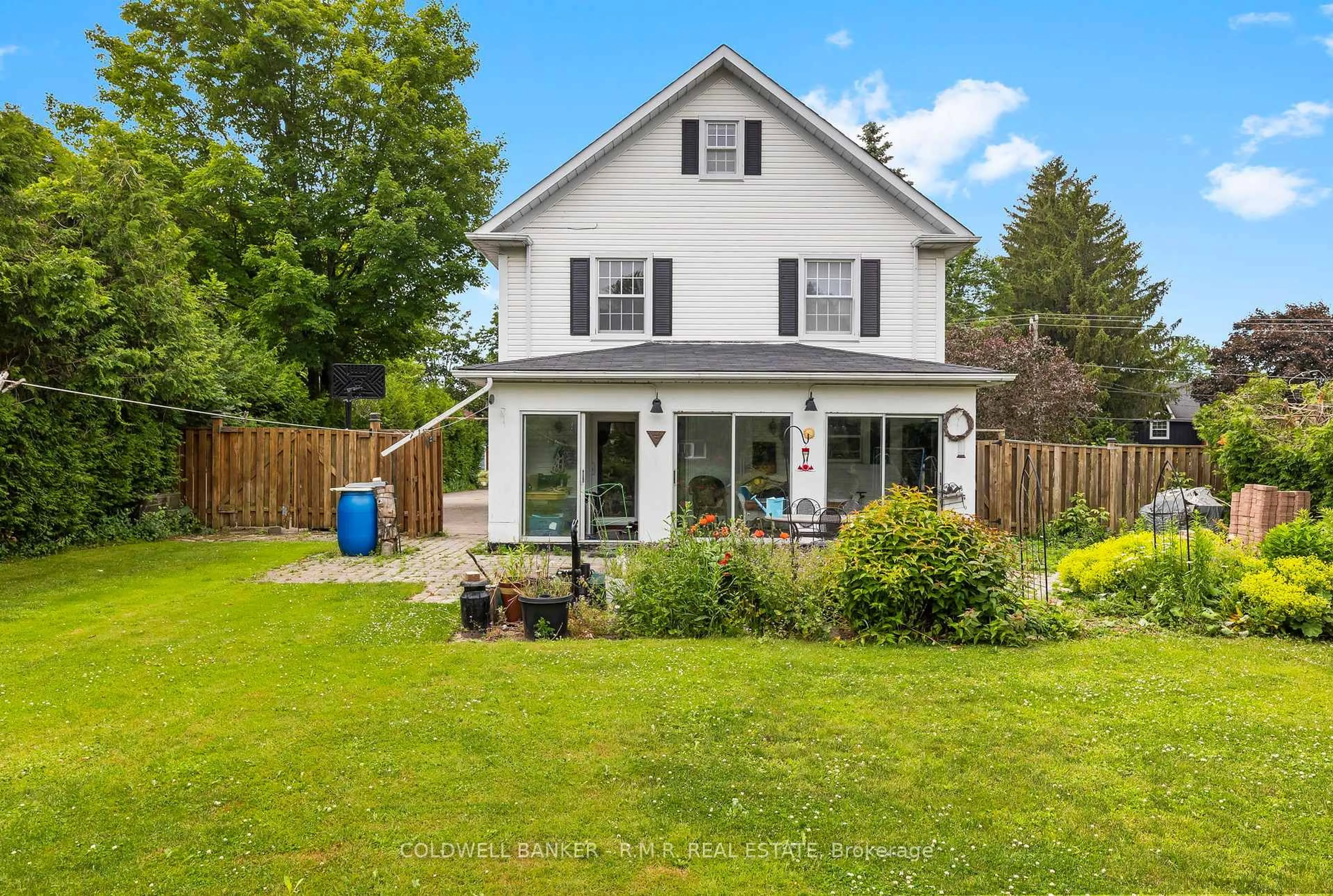 Home with vinyl exterior material, street for 5249 Old Brock Rd, Pickering Ontario L1Y 1A1