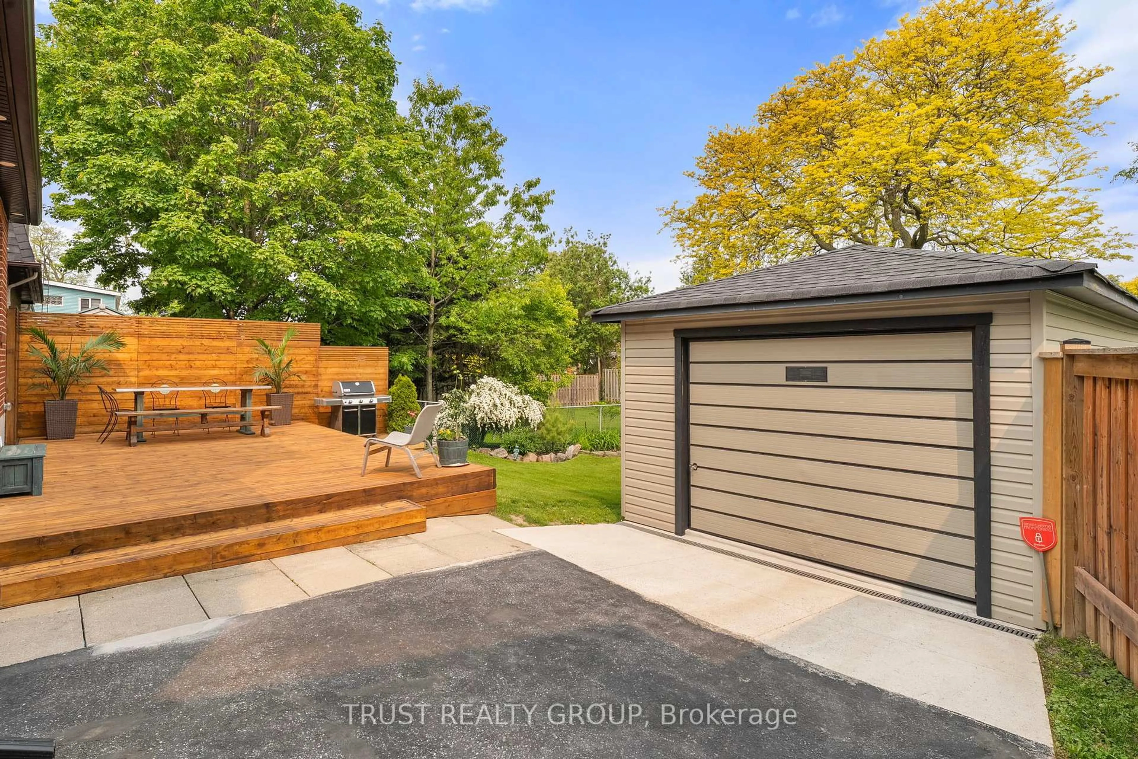 Unknown for 14 Dorine Cres, Toronto Ontario M1L 1Y7