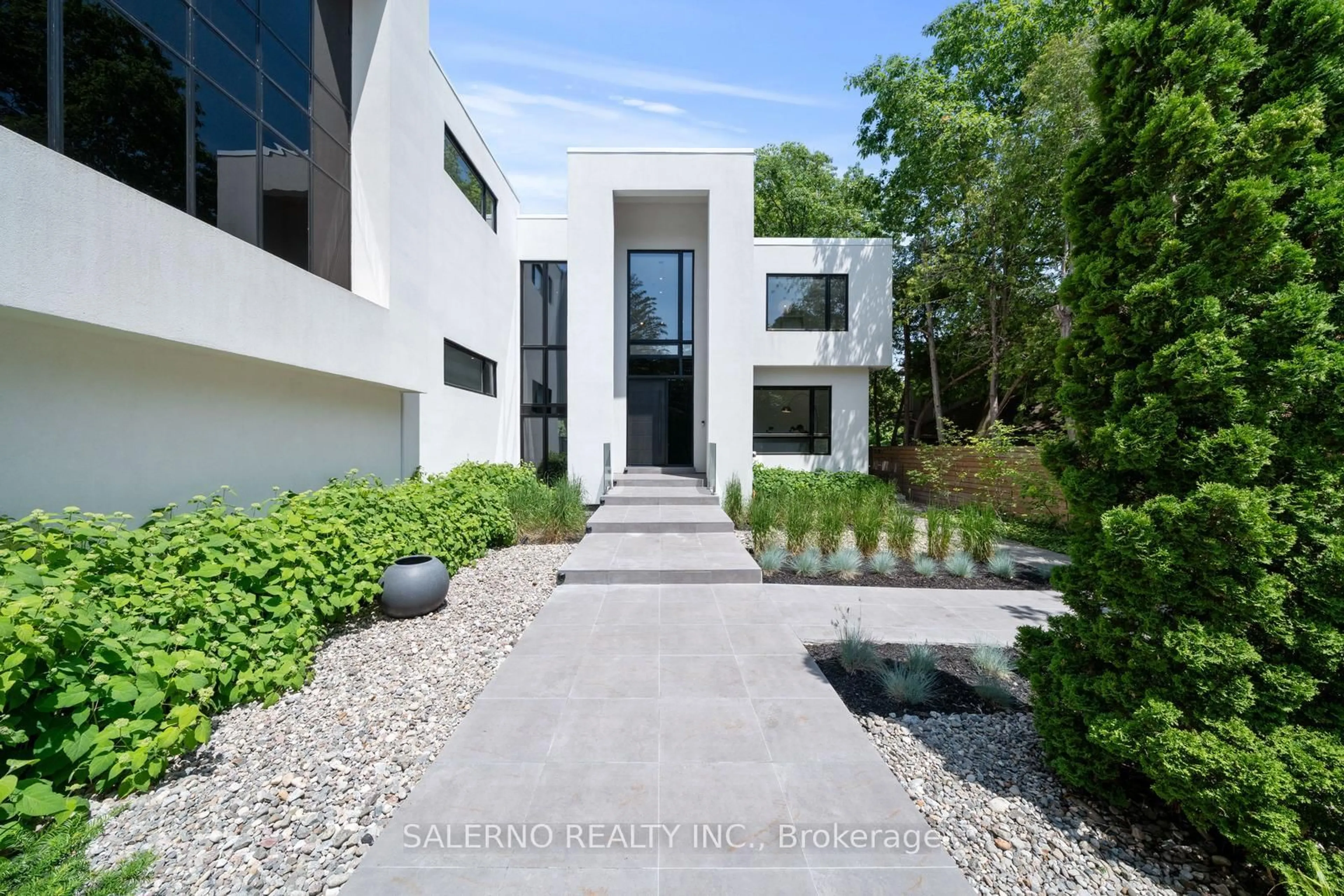 Unknown for 513 Rougemount Dr, Pickering Ontario L1W 2B8