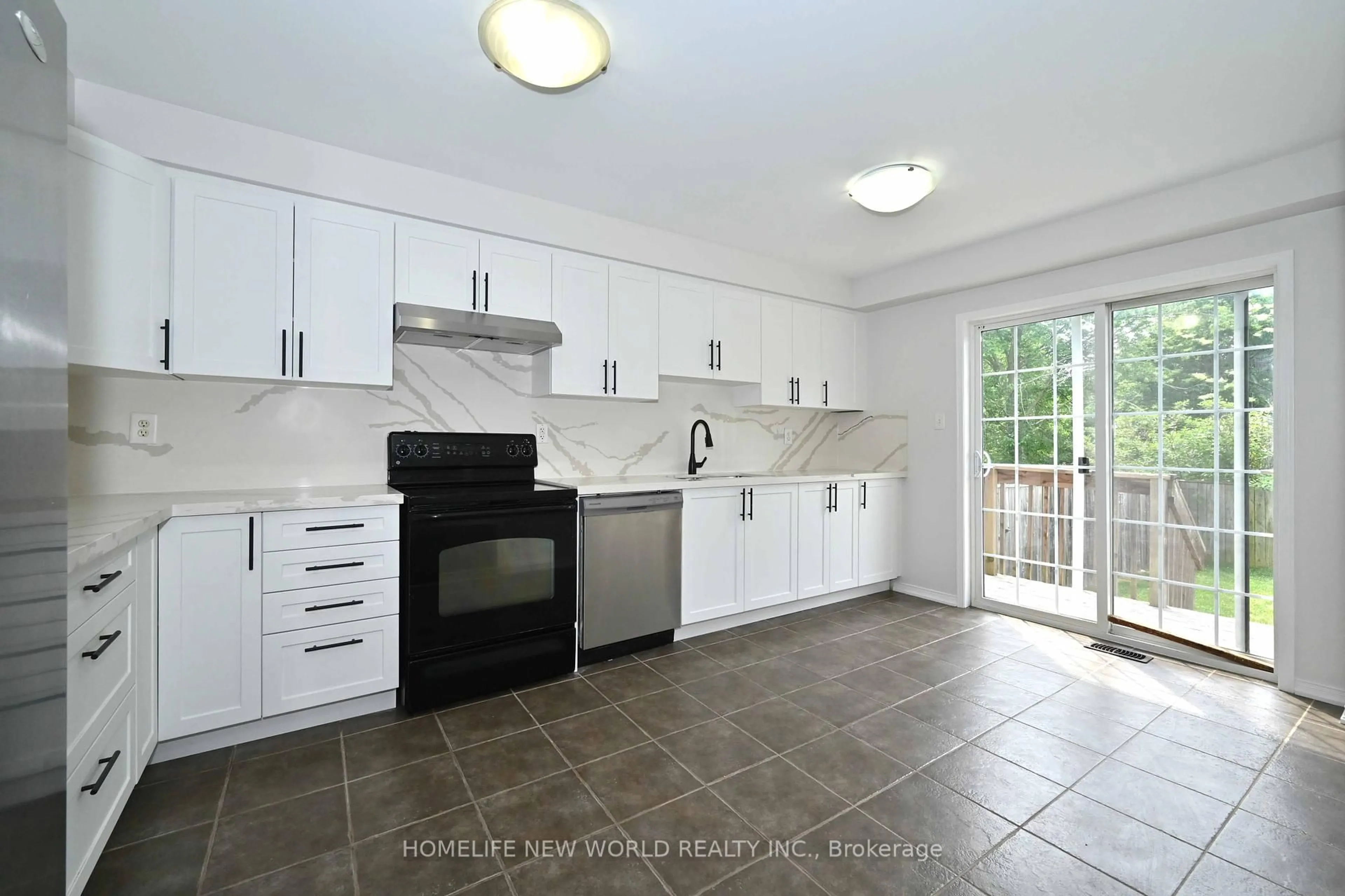 Standard kitchen, ceramic/tile floor for 131 Norland Circ, Oshawa Ontario L1L 0A7